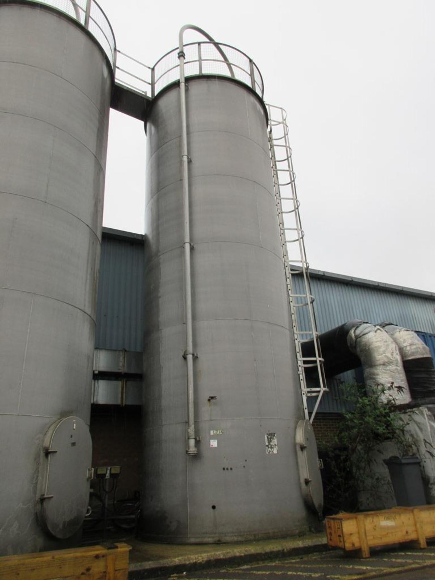 Aluminium single skin vertical silo, capacity 25ton A work Method Statement and Risk Assessment must