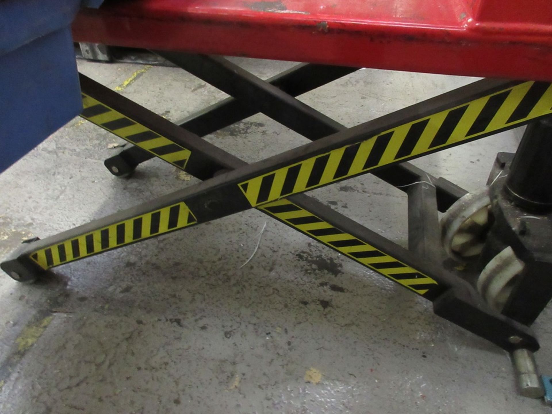 Unnamed hydraulic hi-lift pallet truck, SWL 1000kg - Image 2 of 3