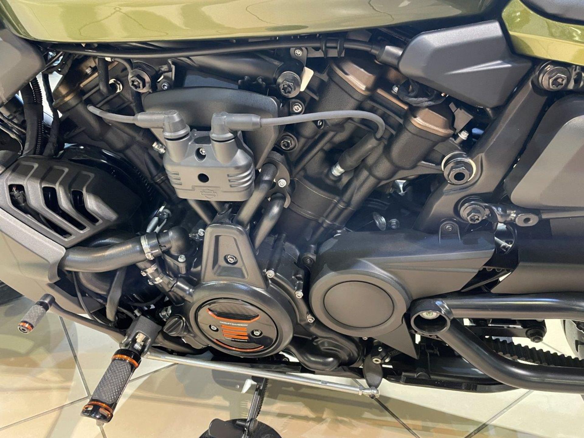 Harley Davidson Sportster S22 Motorbike (July 2023) - Image 11 of 17