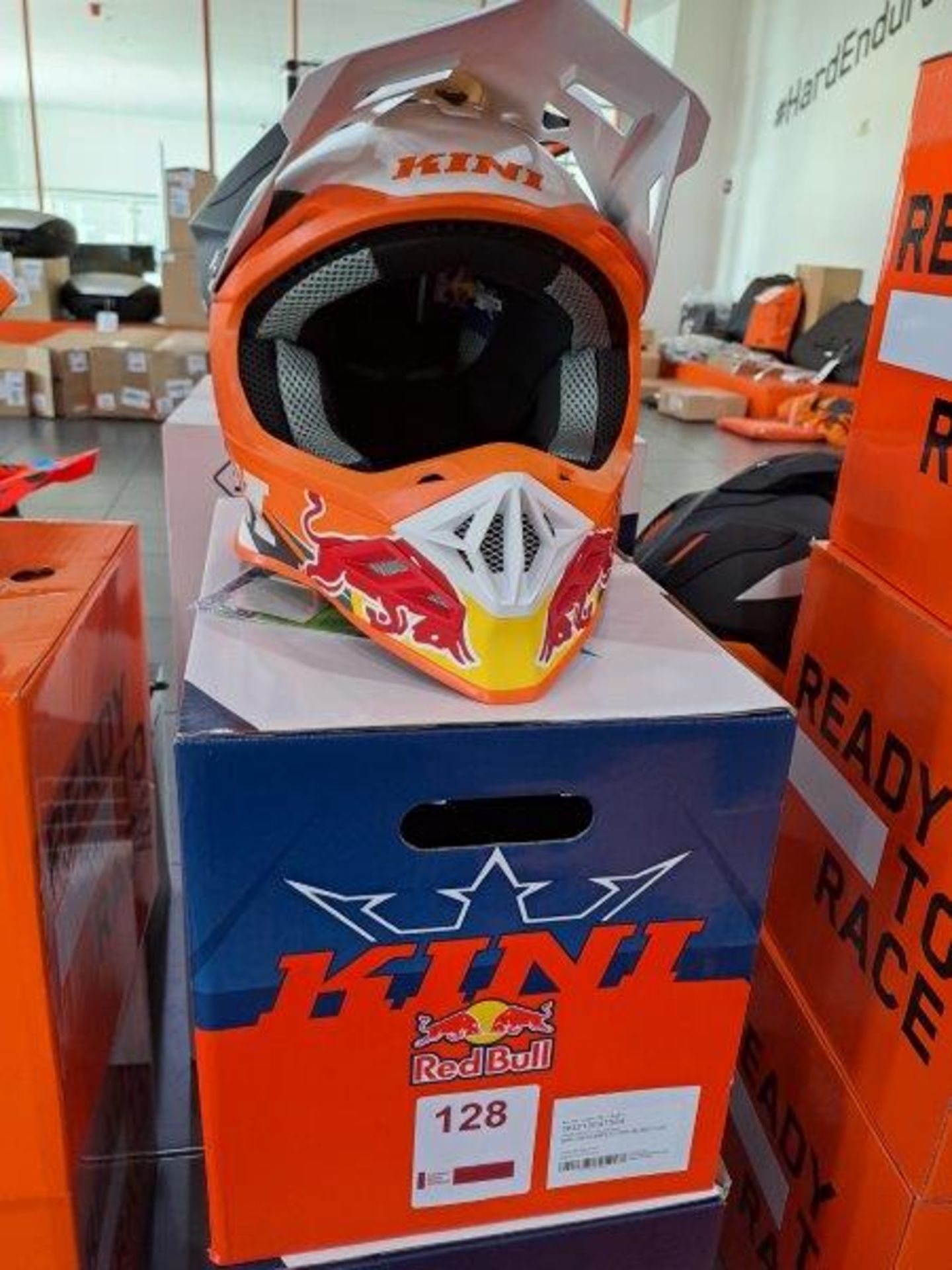 Kini-RedBull Competition L-60 Motorbike Helmet