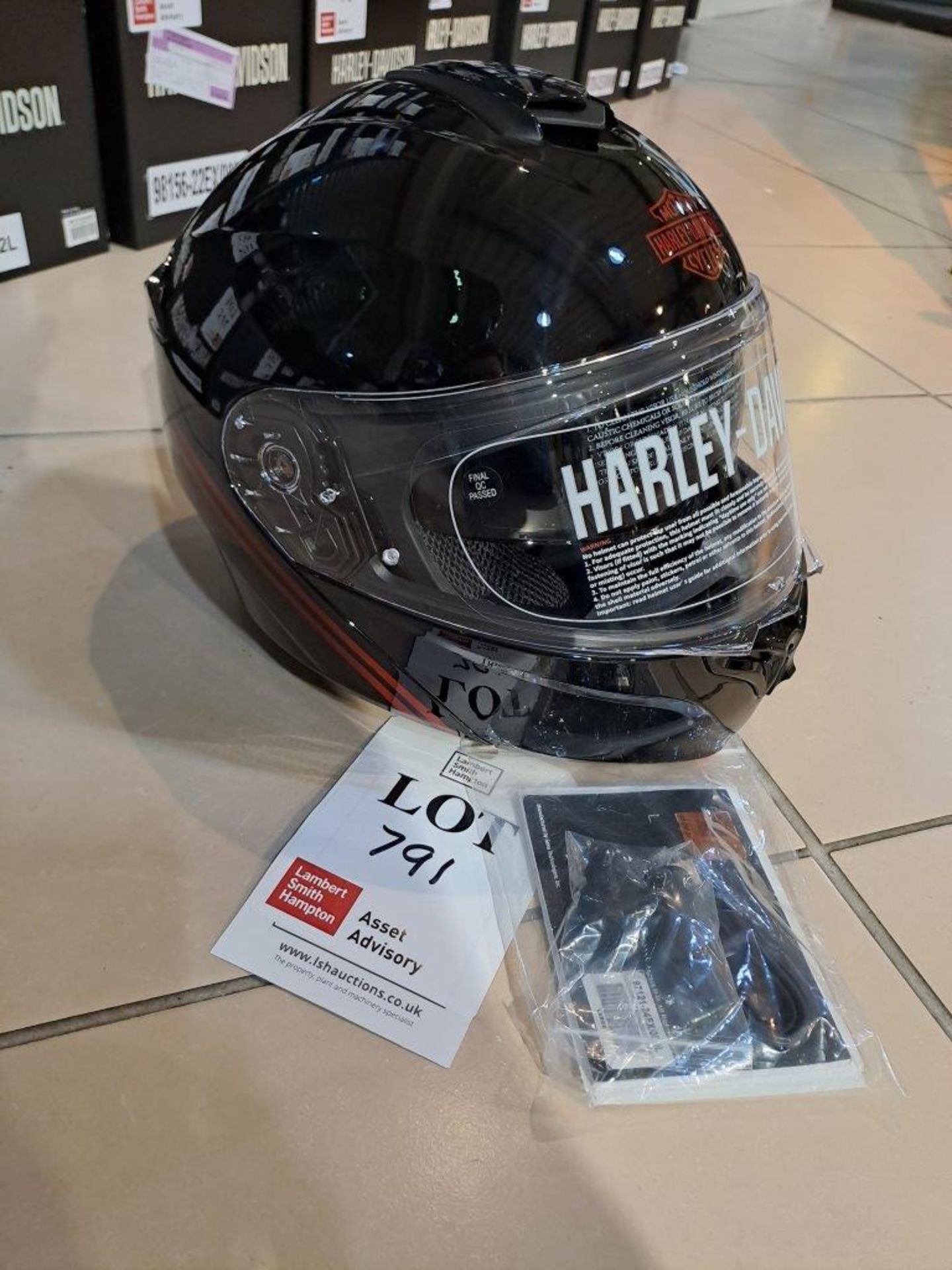 Harley Davidson Outrush R Audio (Built in) N03 Large Helmet - Image 4 of 7
