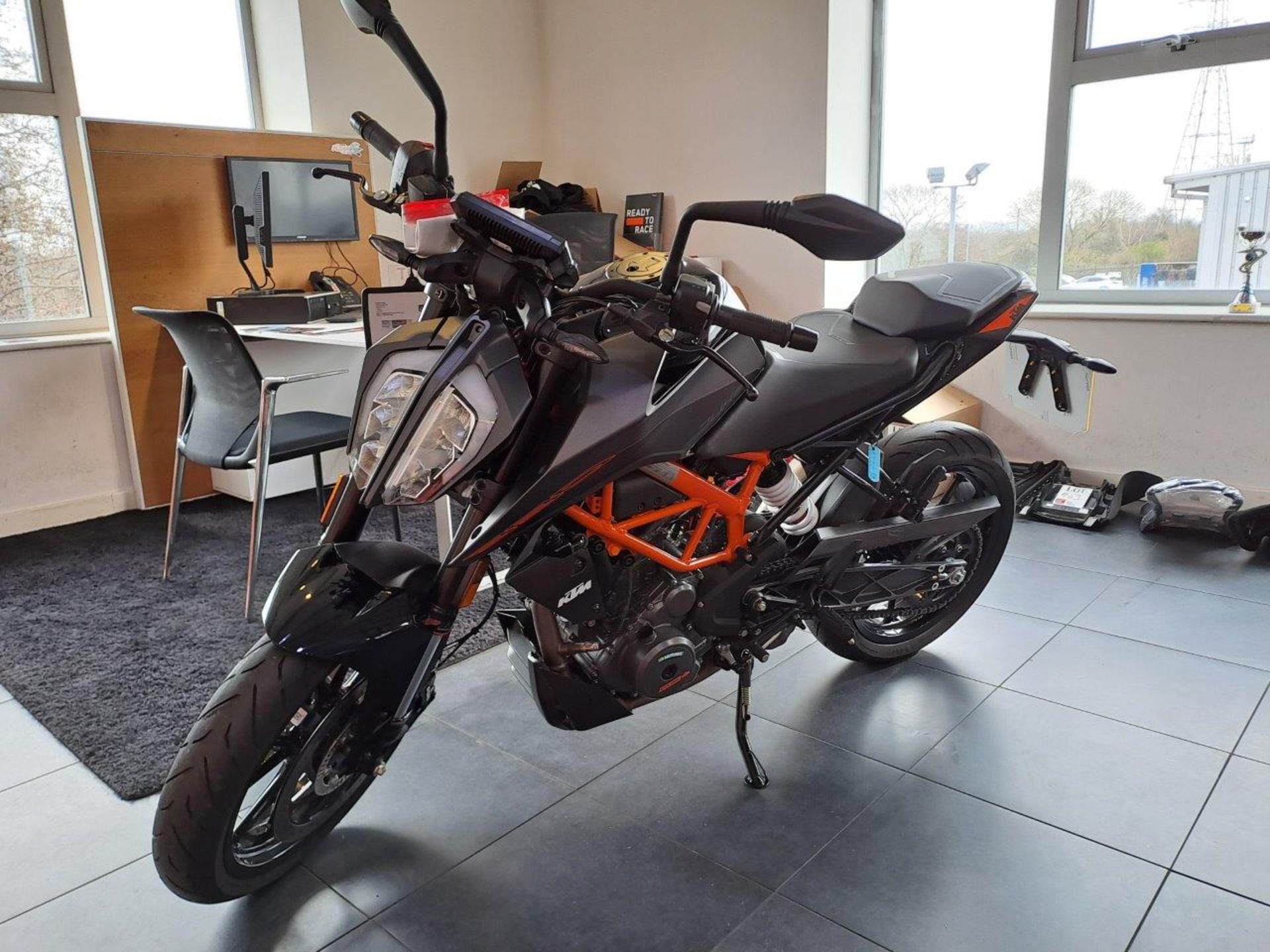 KTM Duke 390 Motorbike (April 2023) - Image 6 of 19
