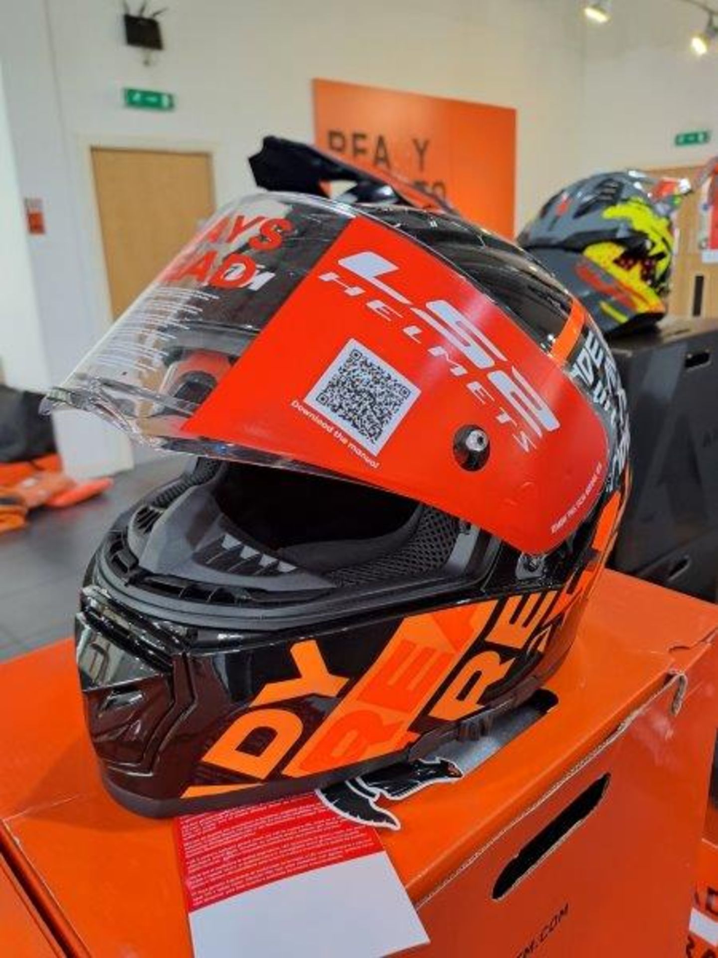 KTM Breaker Evo XL-61-62 Motorbike Helmet