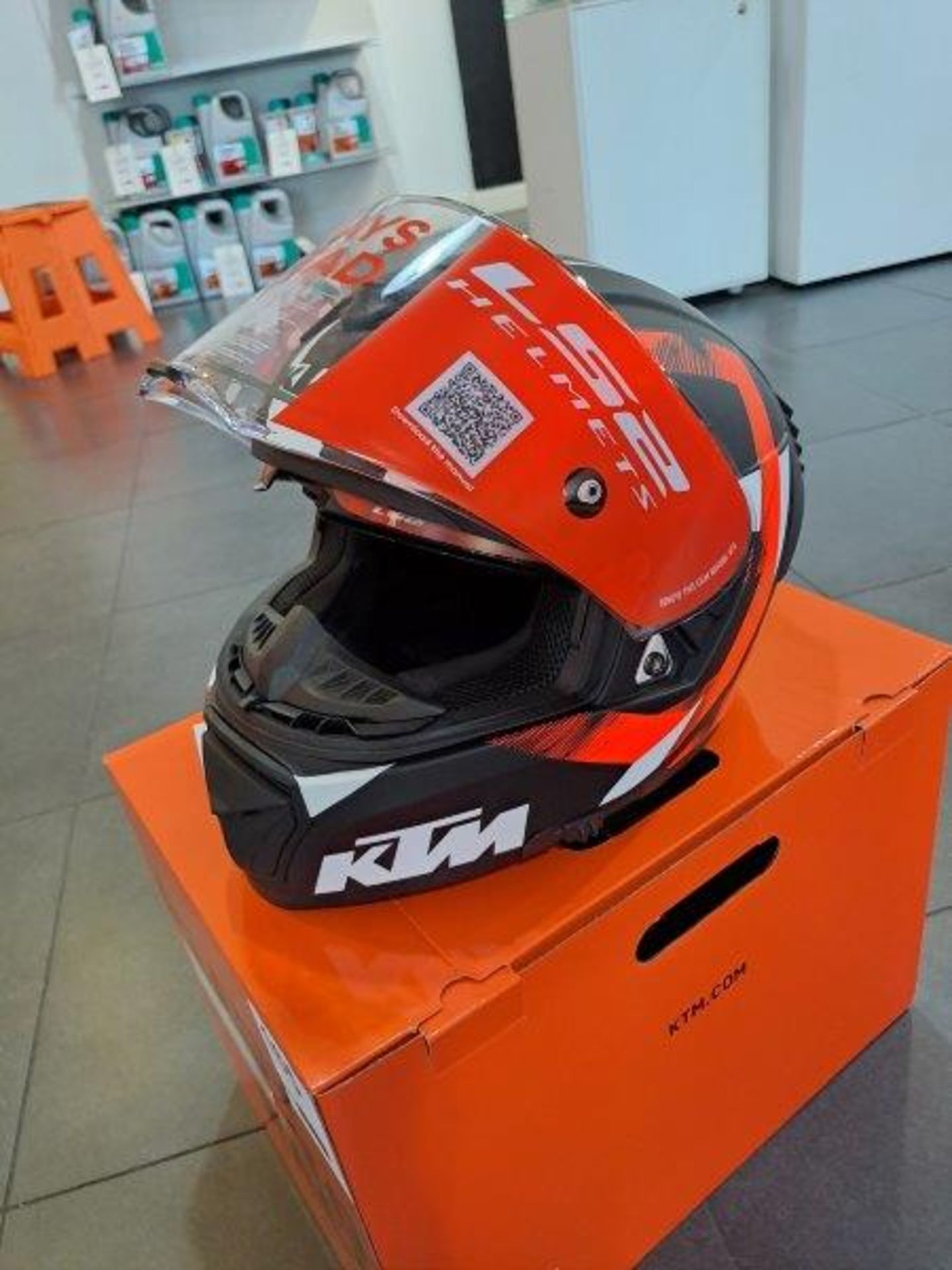 KTM KTM LS2 S-55-56 Motorbike Helmet - Image 2 of 5