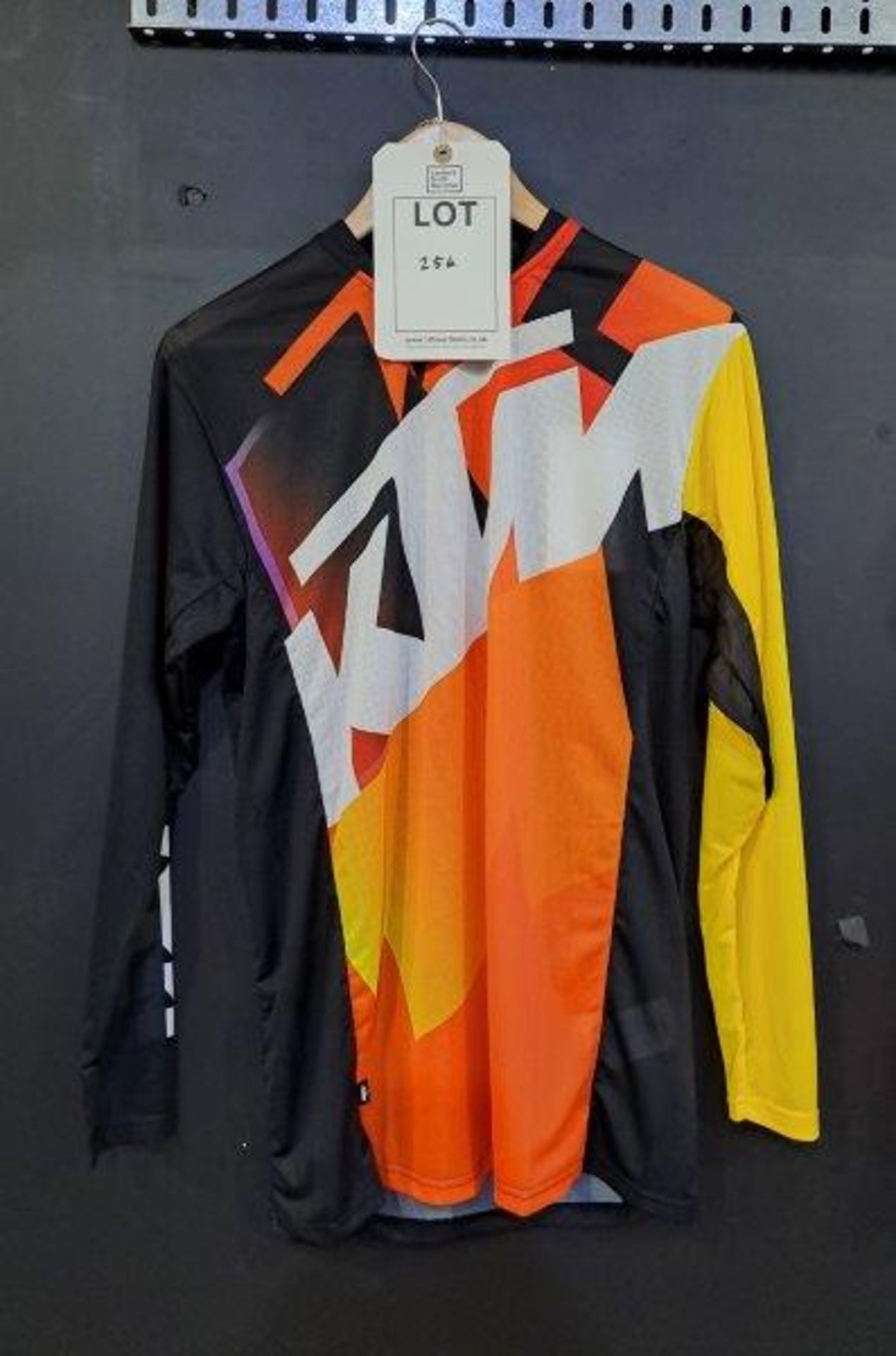 KTM Fashion Clothing - Image 5 of 11