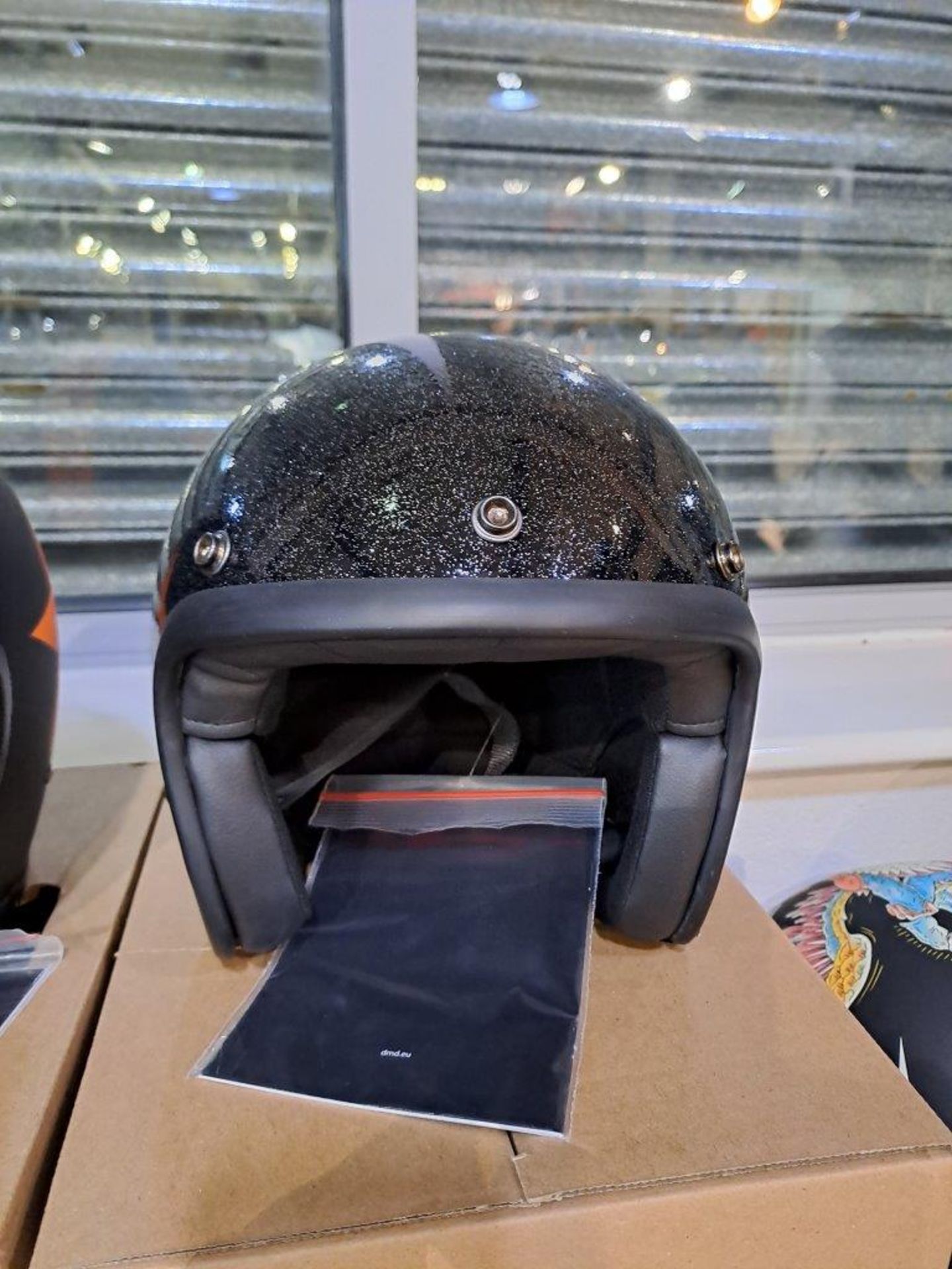 OMD Vintage Glitter Large Helmet