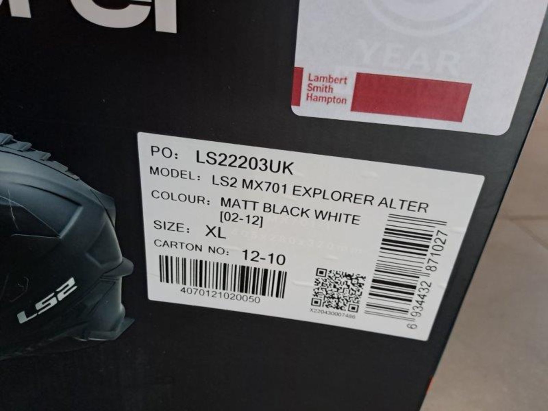 LS2 MX701 Explorer Alter XL Motorbike Helmet - Image 4 of 6