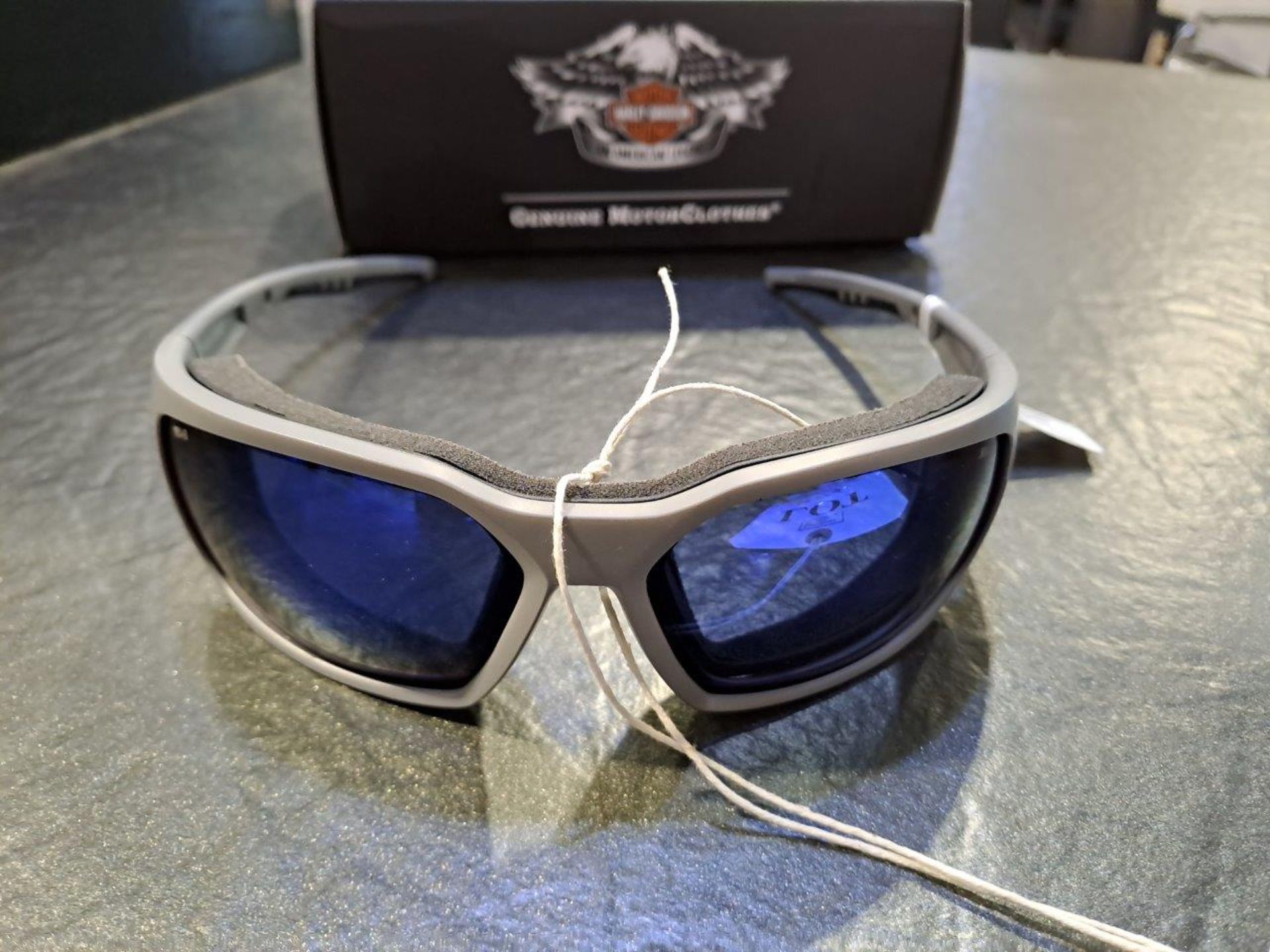 Harley Davidson HD Cogs sunglasses - Image 2 of 7