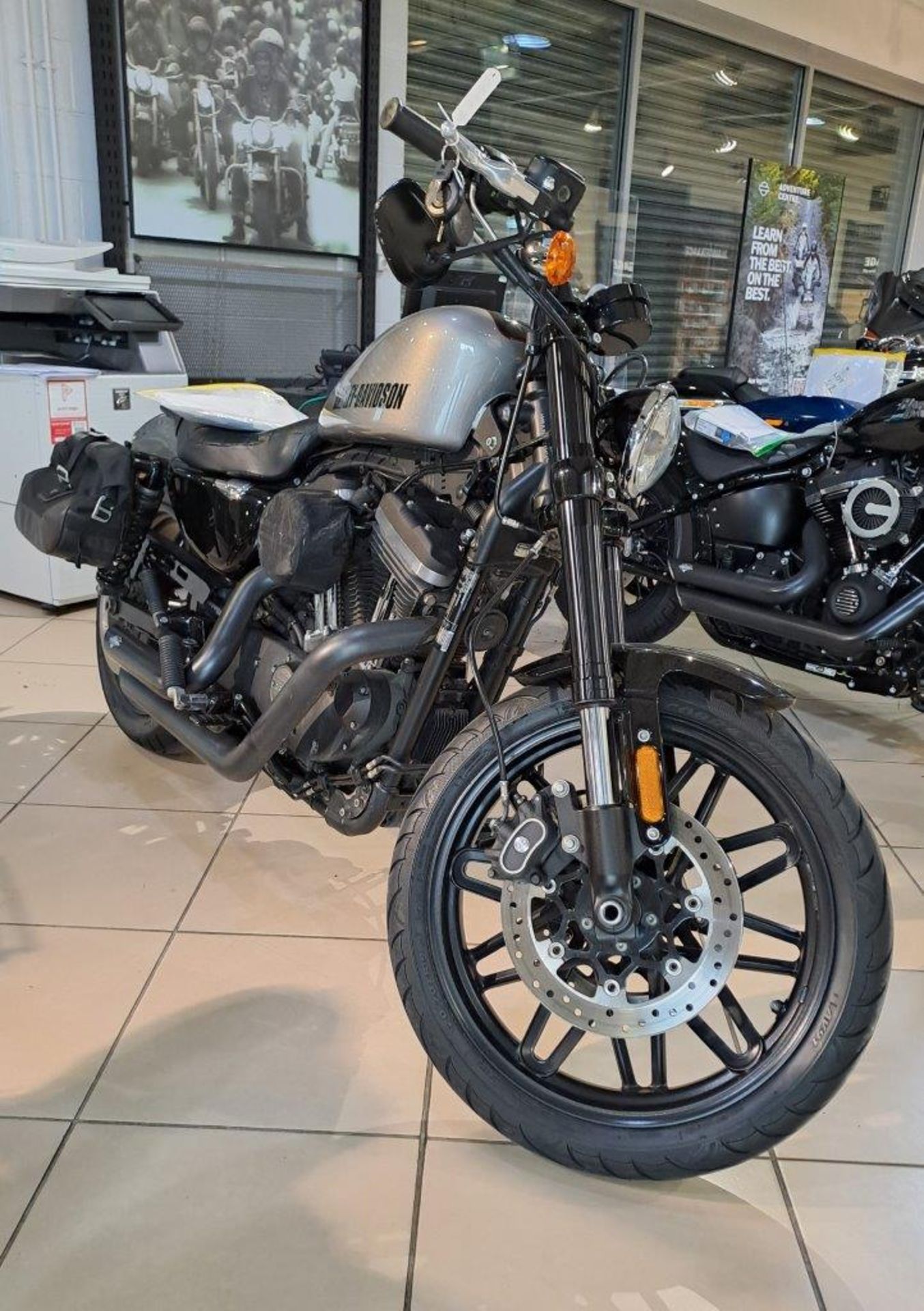 Harley Davidson XL 1200 CX Roadster 16 Motorbike (April 2016) - Image 2 of 11