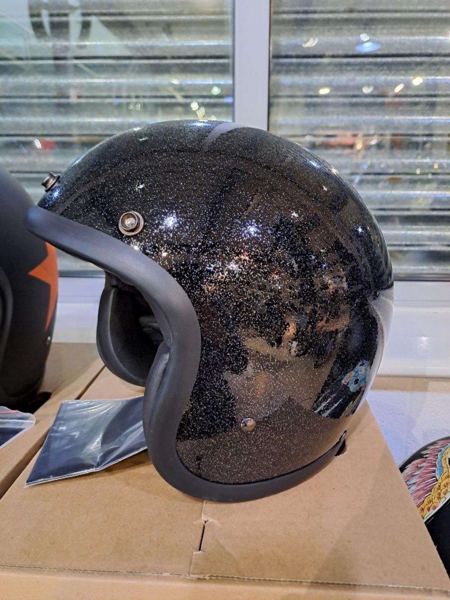 OMD Vintage Glitter Medium Helmet - Image 2 of 6