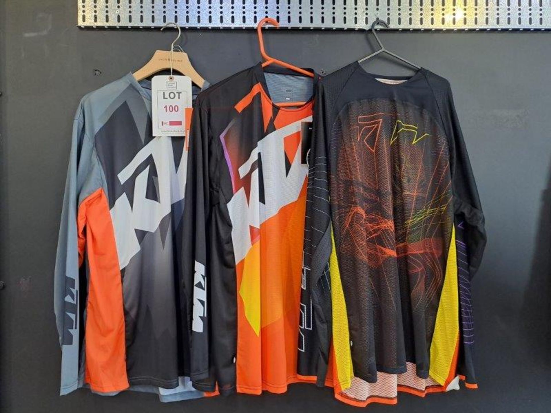 3 x KTM Shirts, Size XXX-Large - Image 2 of 7