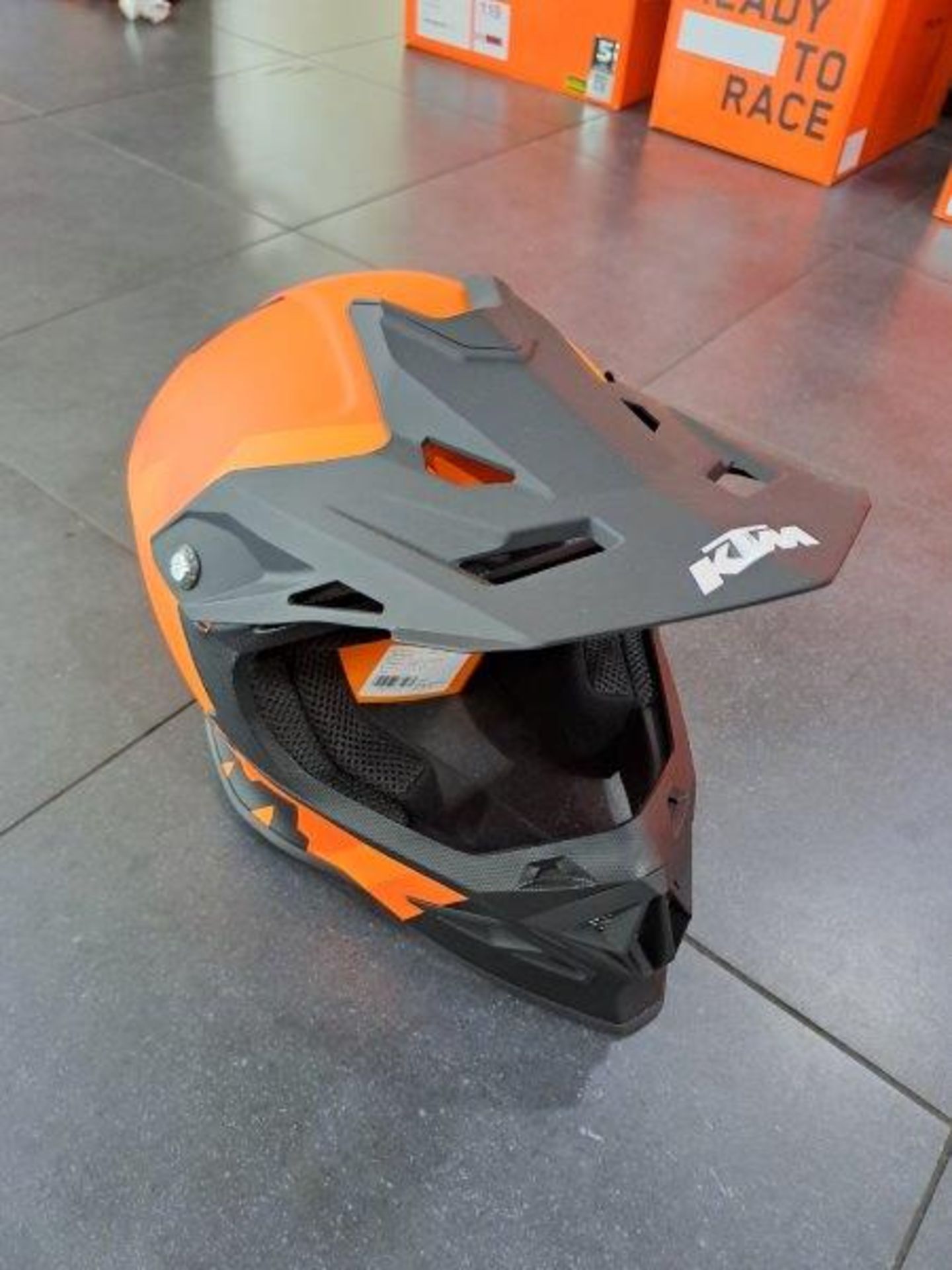 KTM Dynamic FX L-60 Motorbike Helmet - Image 2 of 7