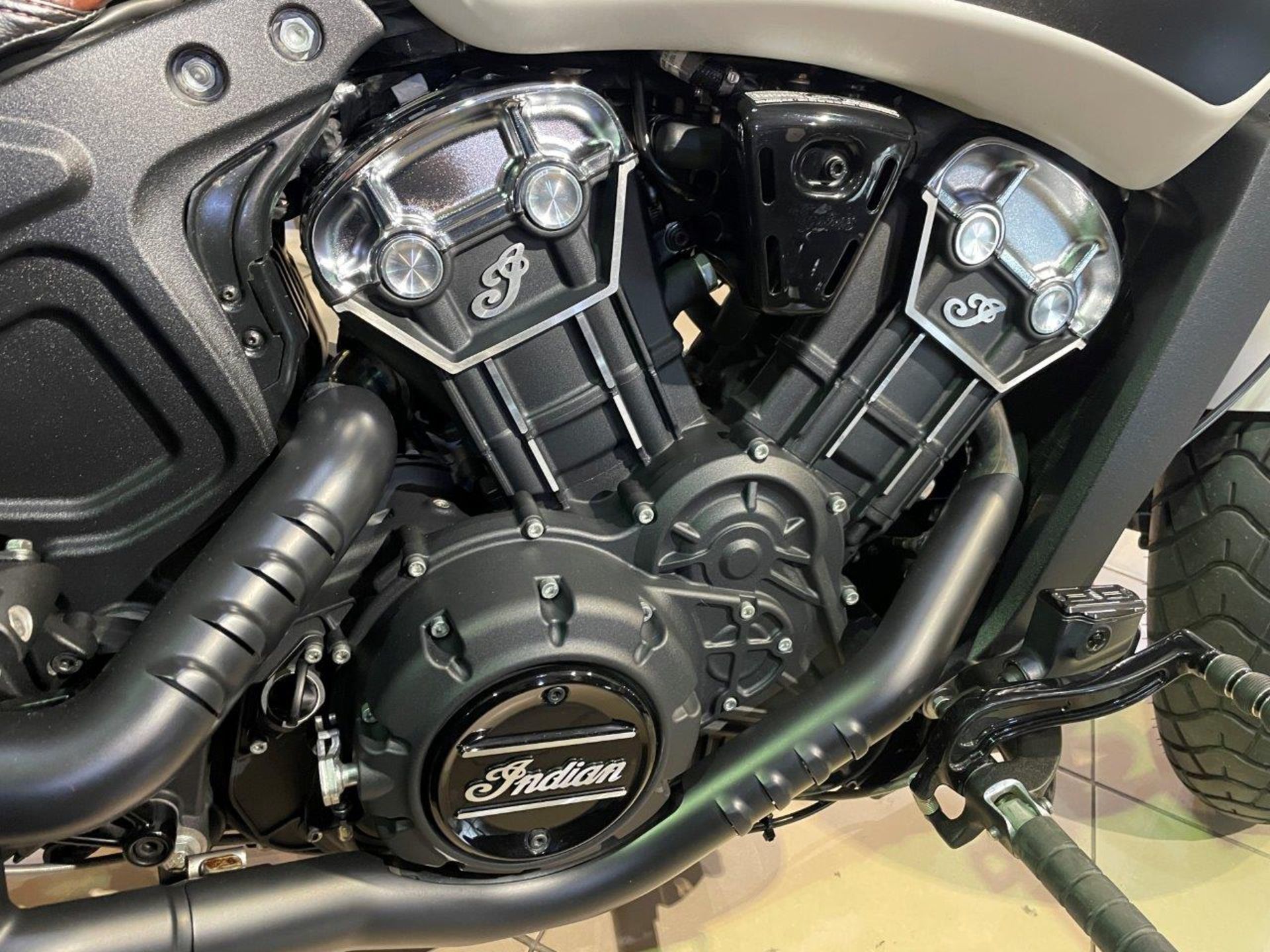 Indian Motorcycles Scout Bobber Motorbike (May 2019) - Image 9 of 18
