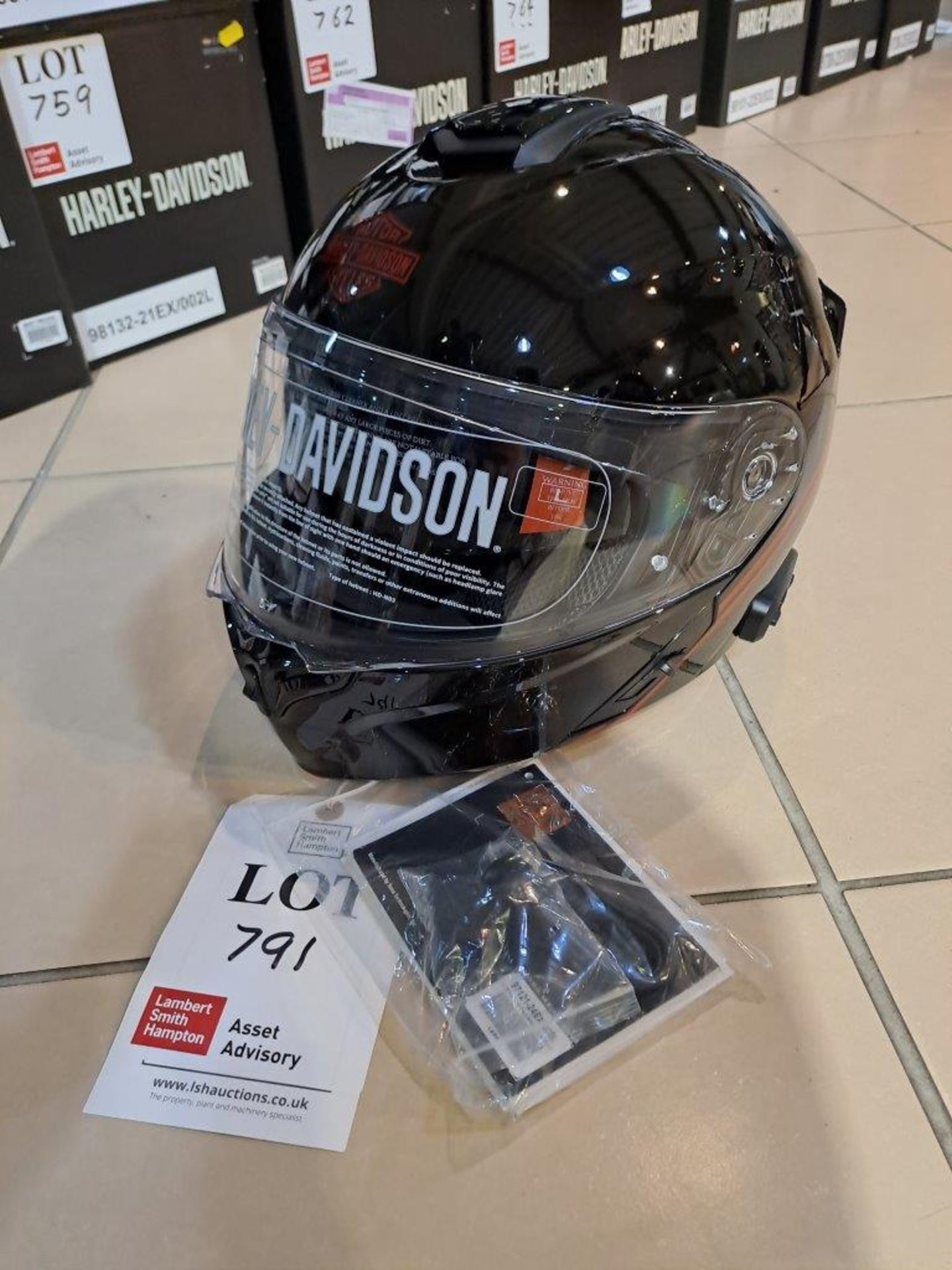 Harley Davidson Outrush R Audio (Built in) N03 Large Helmet - Image 3 of 7