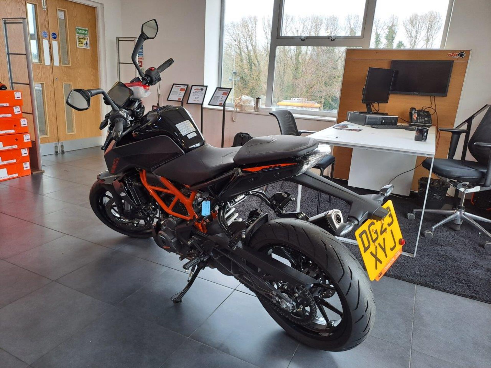 KTM Duke 390 Motorbike (April 2023) - Image 10 of 19