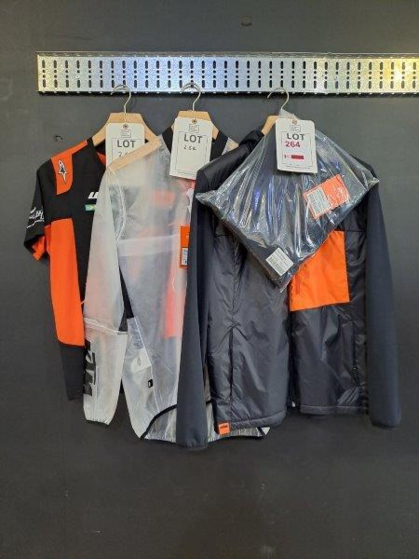 KTM Fashion Clothing - Image 7 of 9