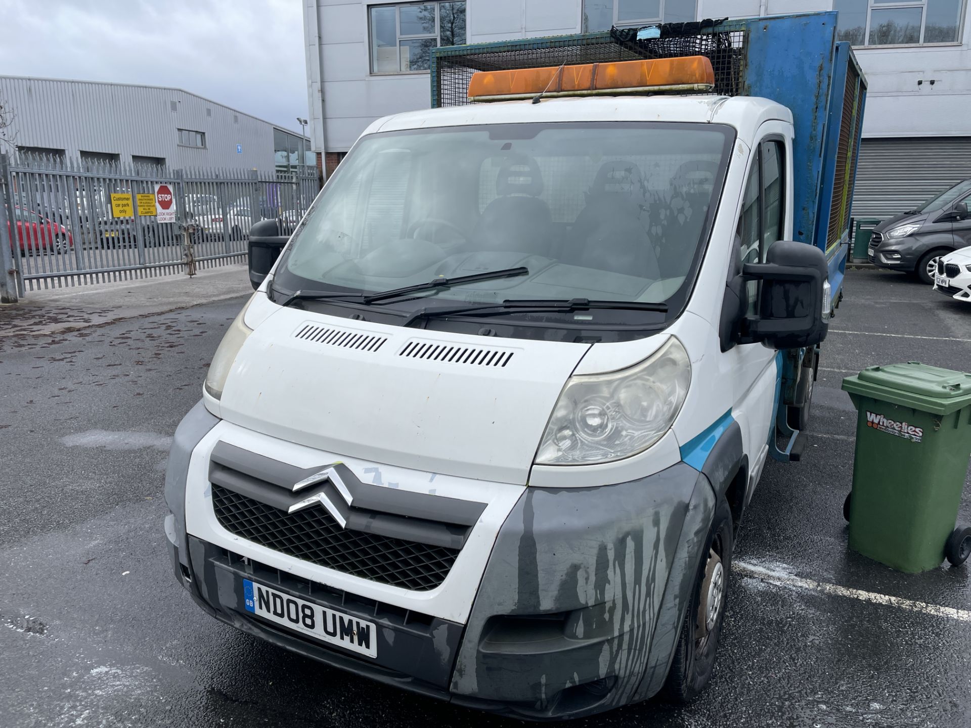 Citroen Relay Caged Tipper with rare Wheelie Bin Lift (39568) - Image 17 of 19