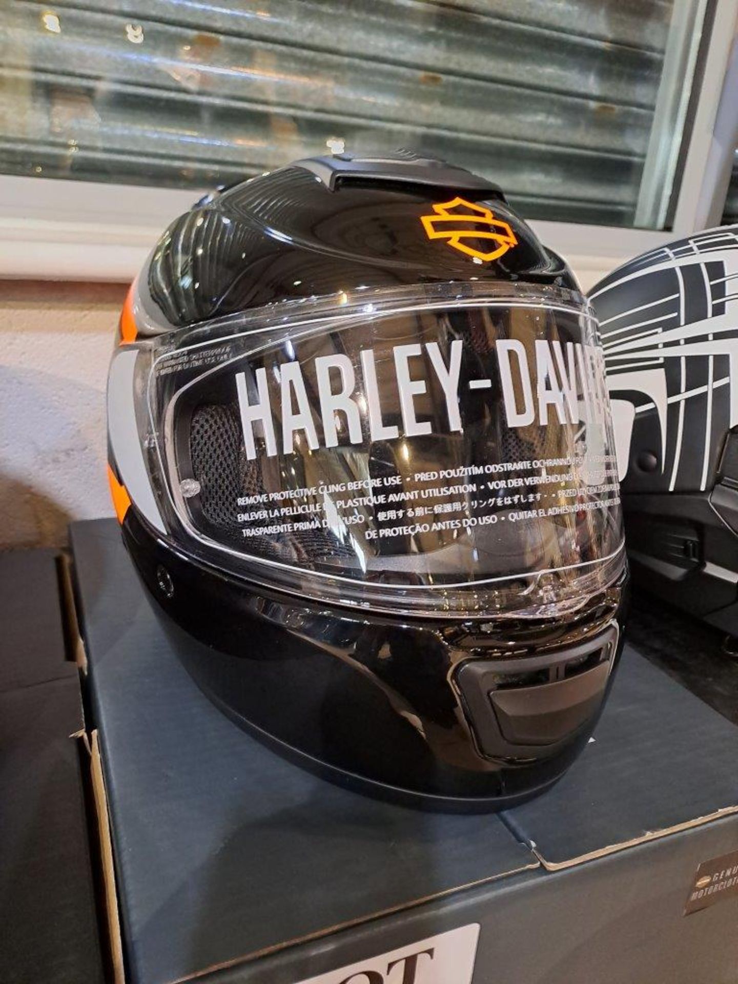 Harley Davidson Boom (Built in Audio) Medium Helmet - Image 2 of 8