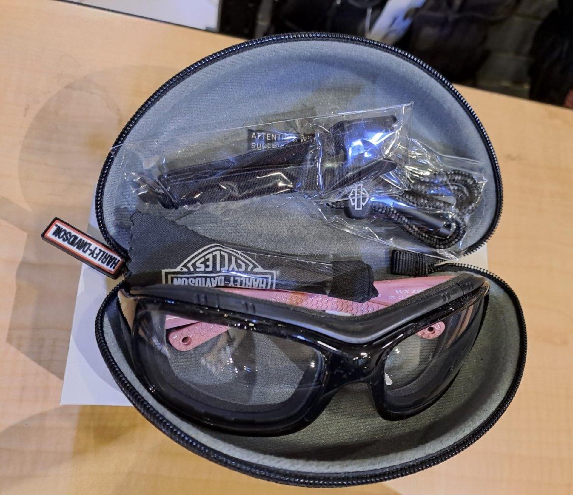 2 pair of Harley Davidson Journey Glasses - Image 3 of 7