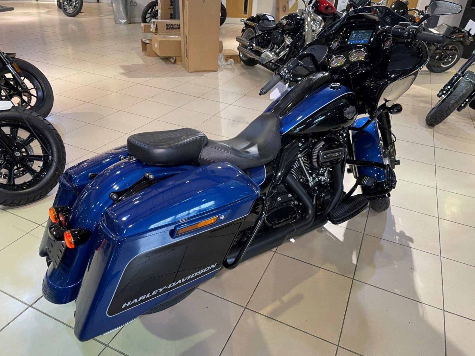Harley Davidson FLTRXS Road Glide Special, with stage 3 upgrade Motorbike (May 2022) - Image 10 of 20