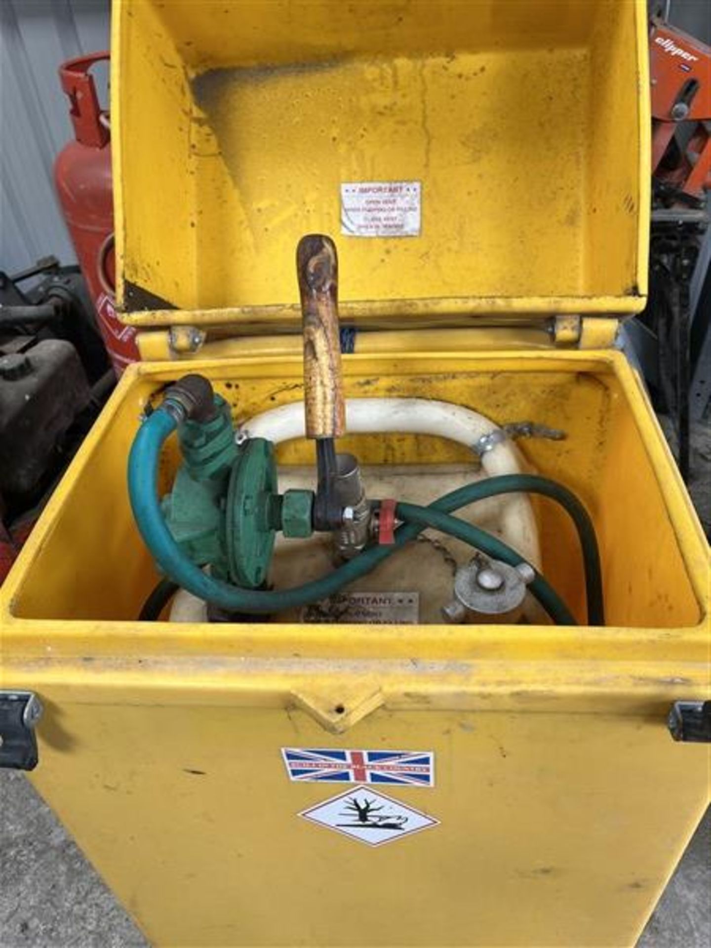 Mobile 200 Litre Manual Fuel Bowser - Image 2 of 4