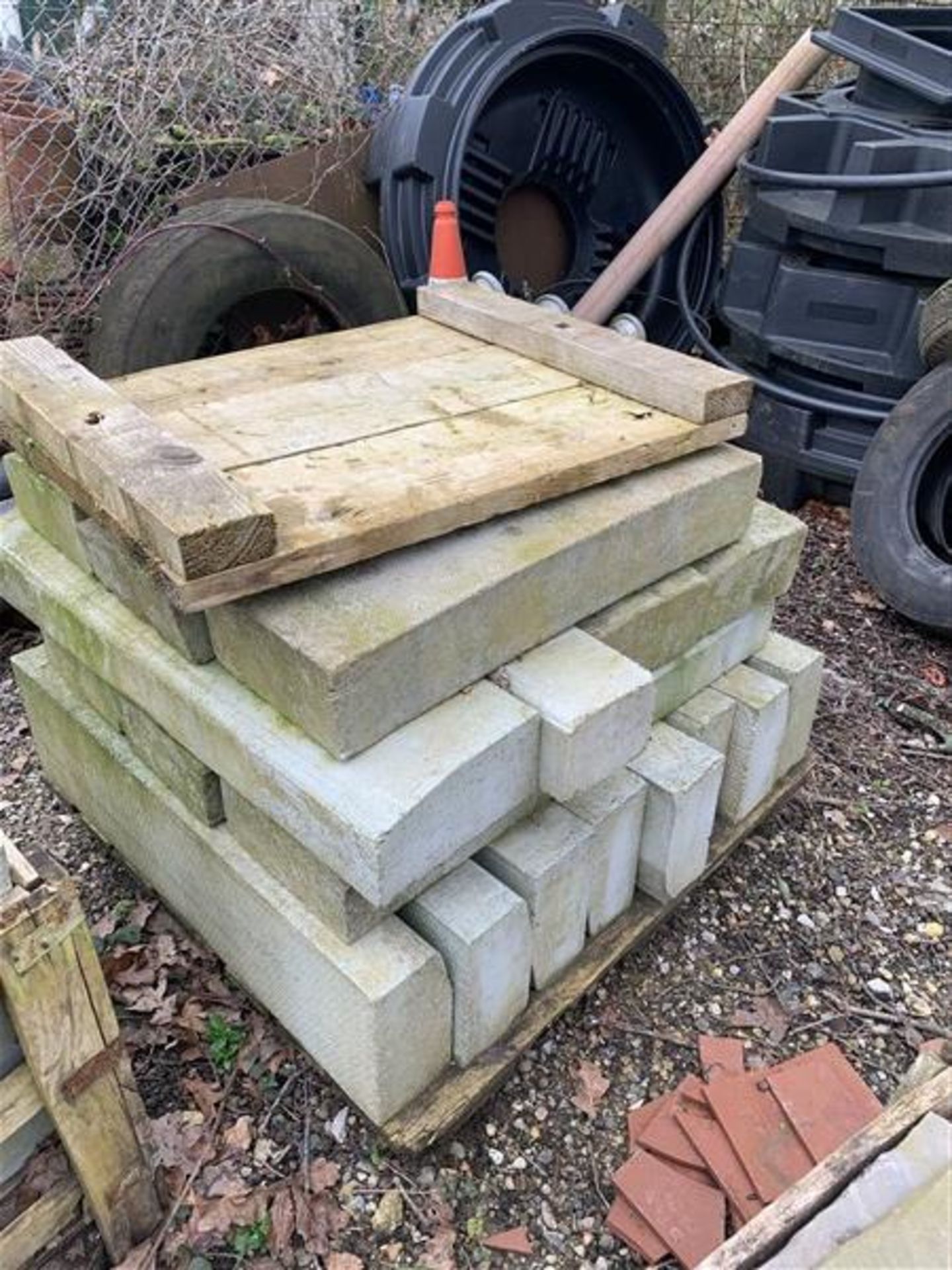 7 Pallets - Image 6 of 7