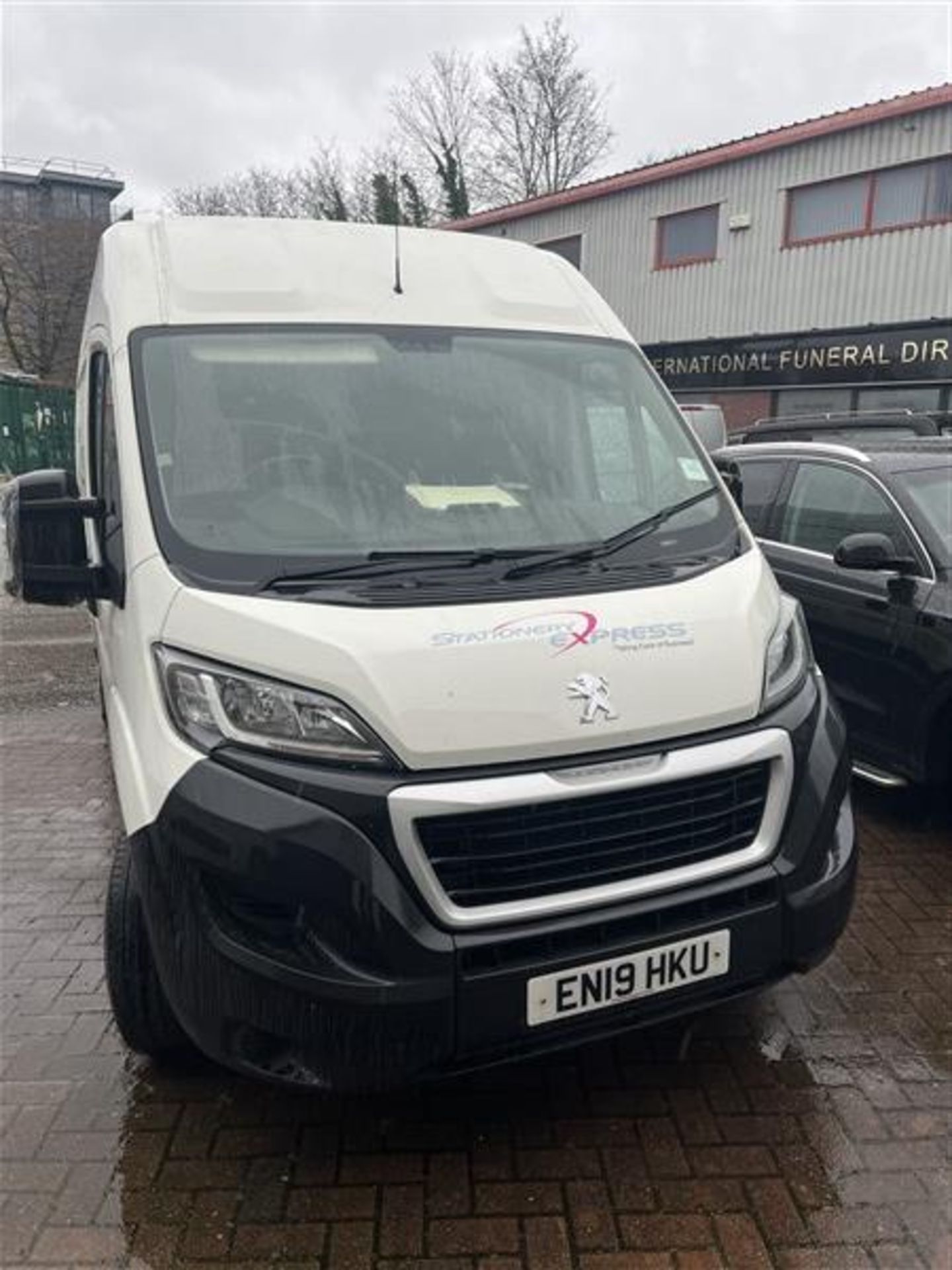 Peugeot Boxer 335 Pro L2H2 Panel Van (2019)