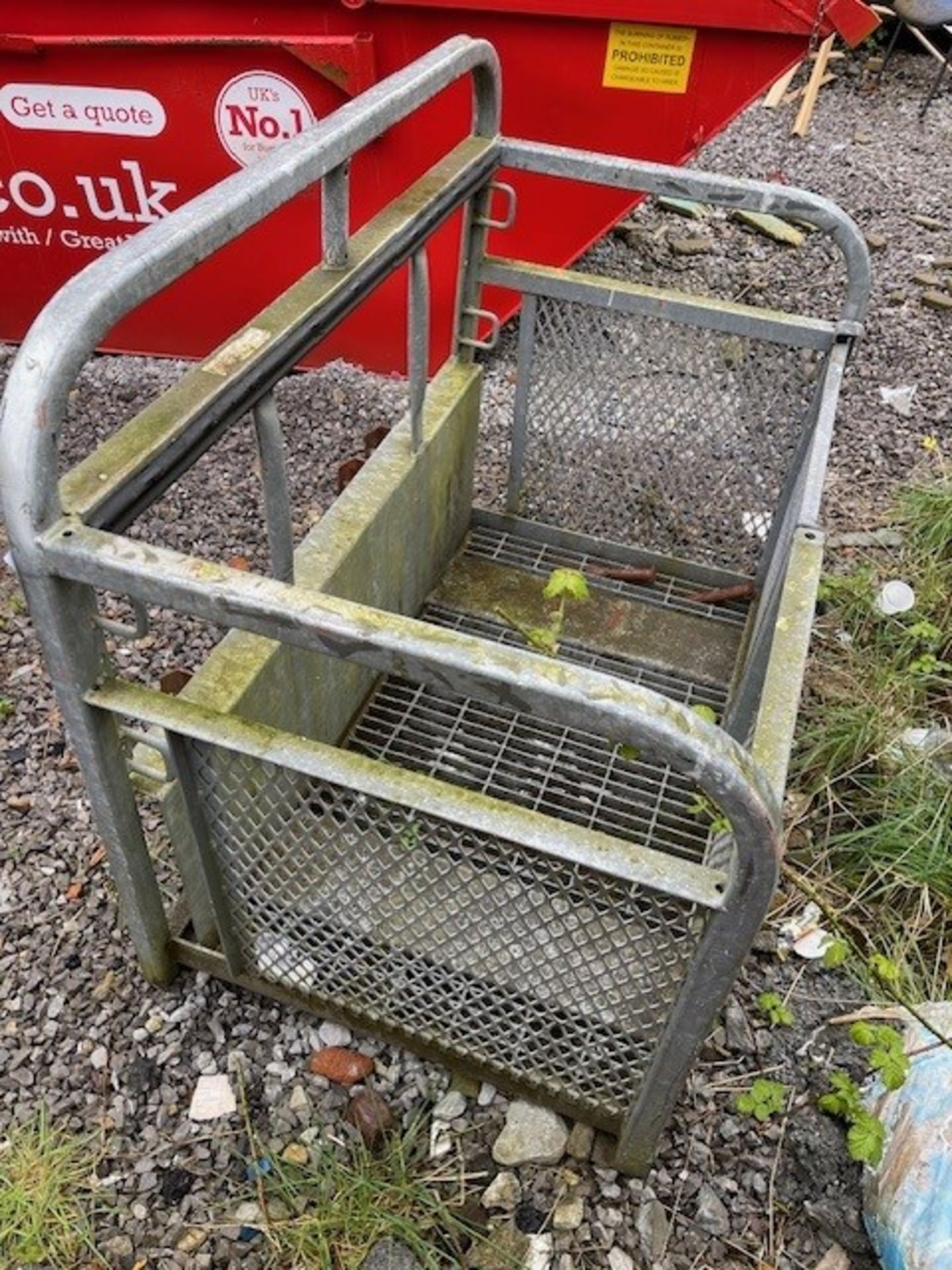 Galvanised man cage - Image 2 of 3