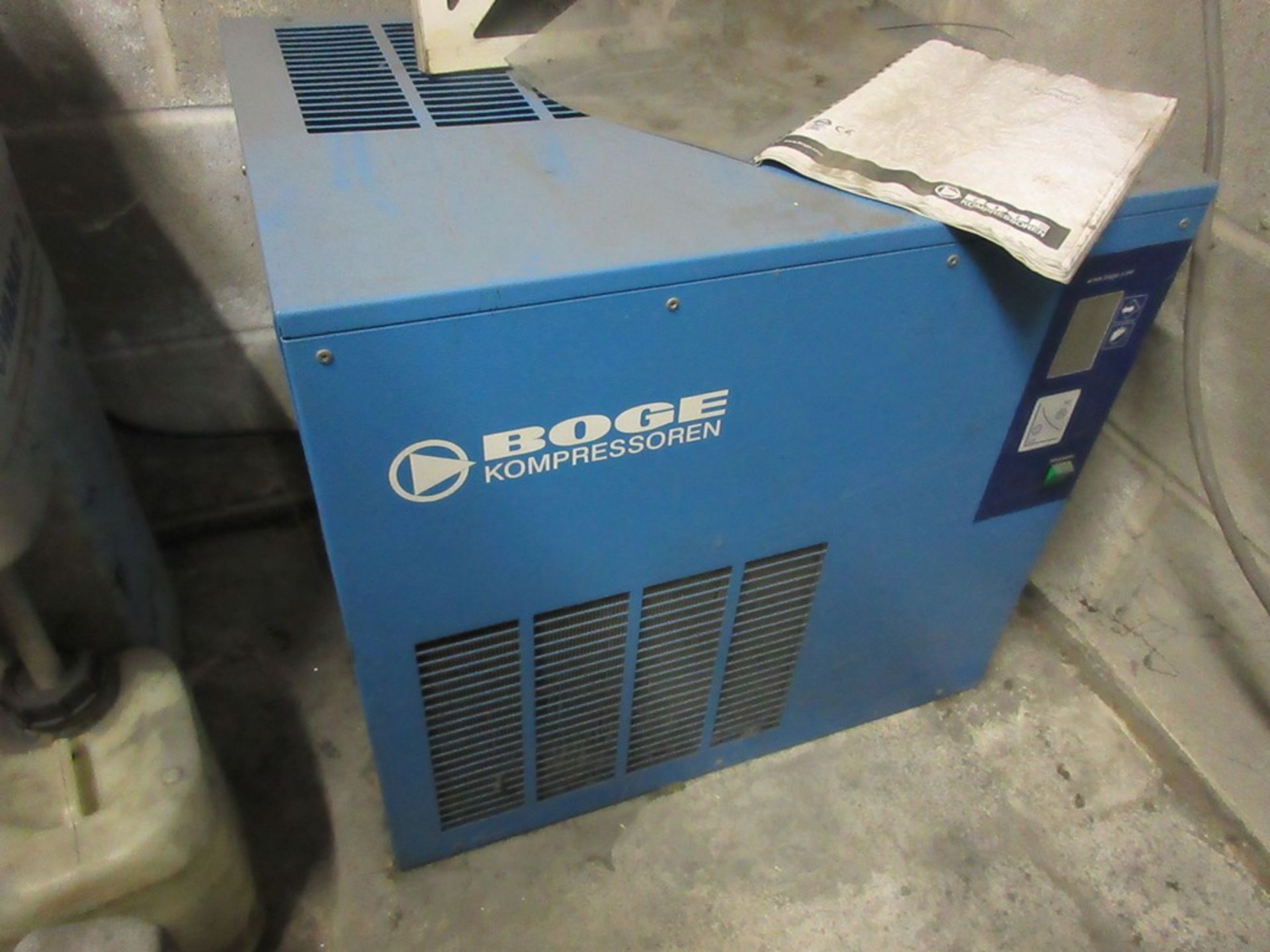 Boge Kompressor SD15 Packaged air compressor (1999) - Image 7 of 10