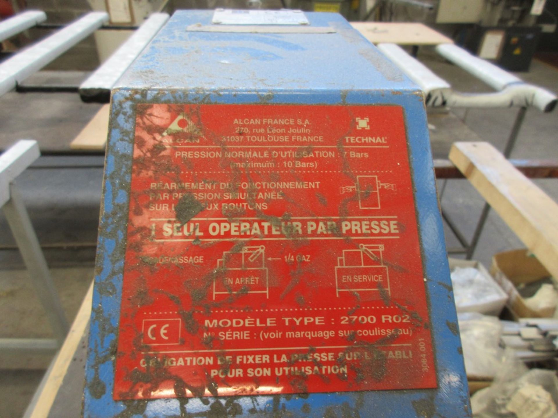 Technal 2700 R02 Pneumatic press (2001) - Image 5 of 7