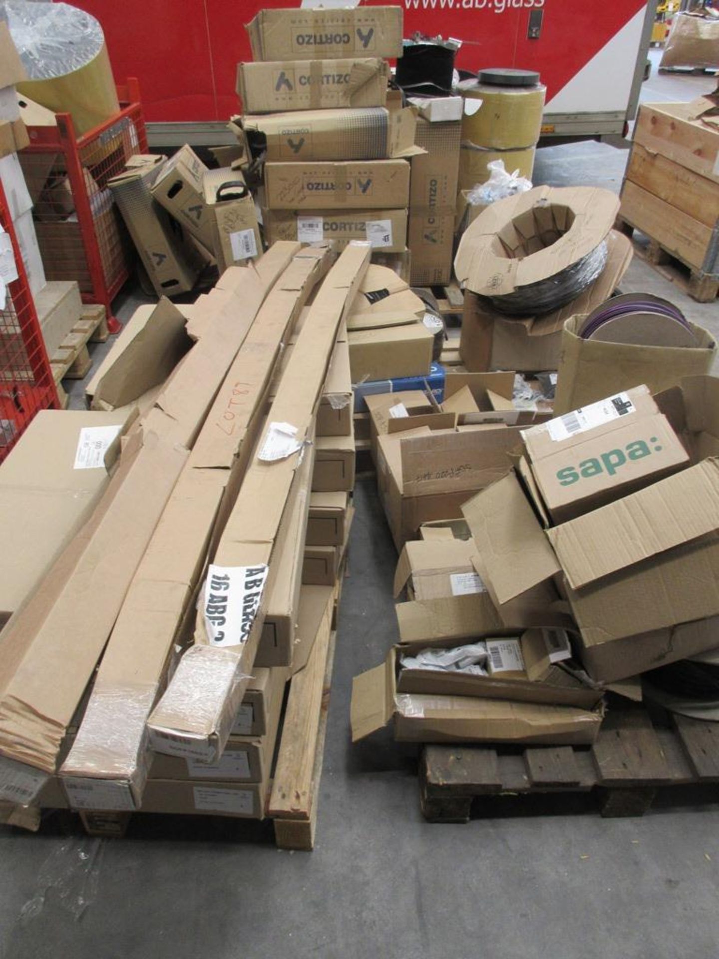 Five pallets of assorted window fittings