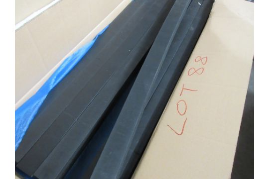 Two boxes of Tremco Intuspan, 1000 x 50 x 50mm - Image 2 of 5