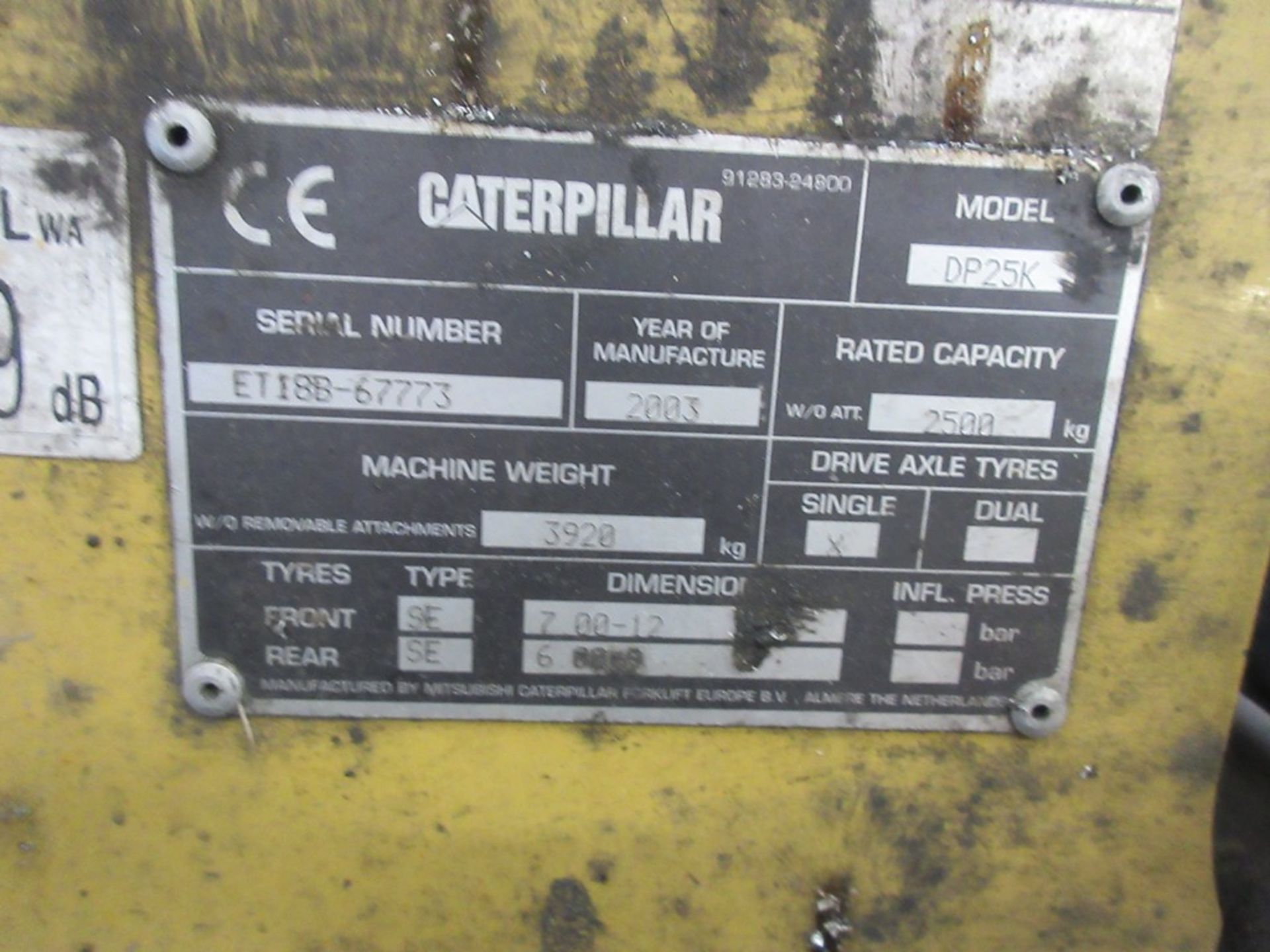 Caterpillar DP25K Forklift truck (2003) - Image 5 of 13