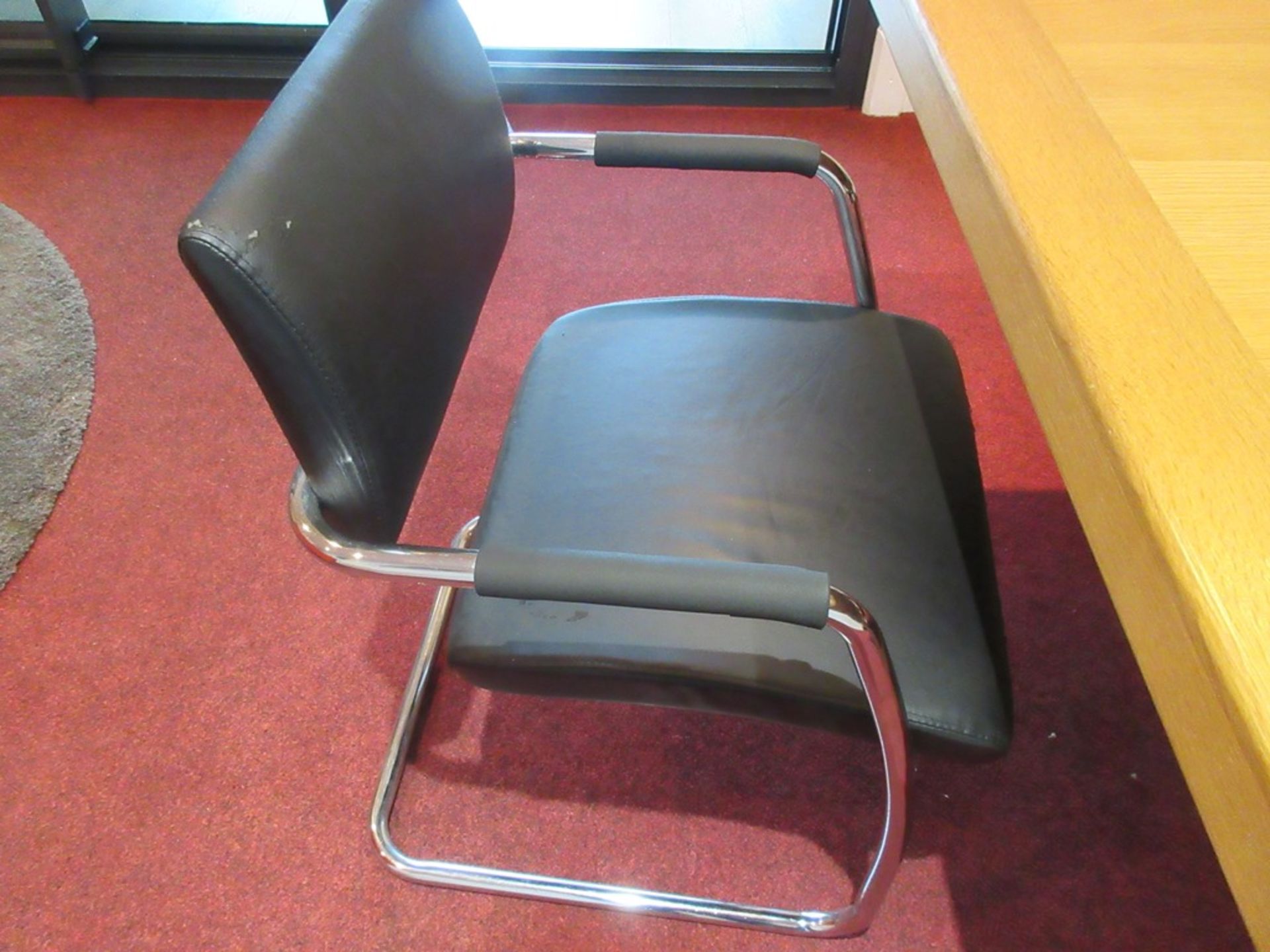 Ten chrome framed leatherette static boardroom armchairs - Image 6 of 7