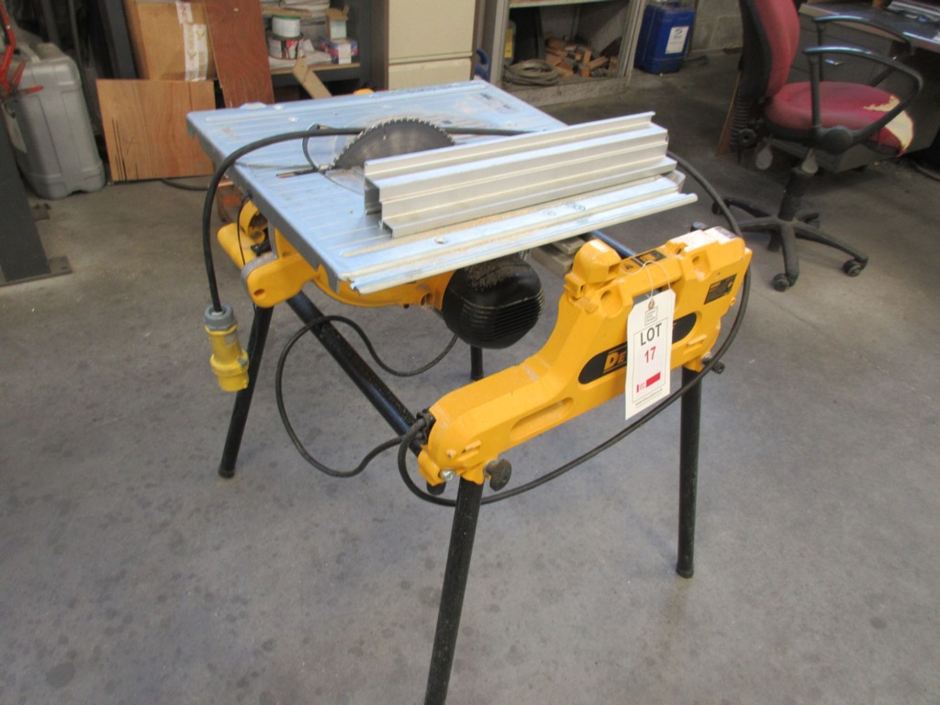 Dewalt DW743N-LX Type 4 table saw - Image 2 of 5