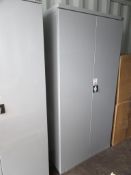Metal 2-door cupboard