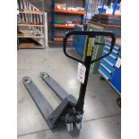 Pallet truck