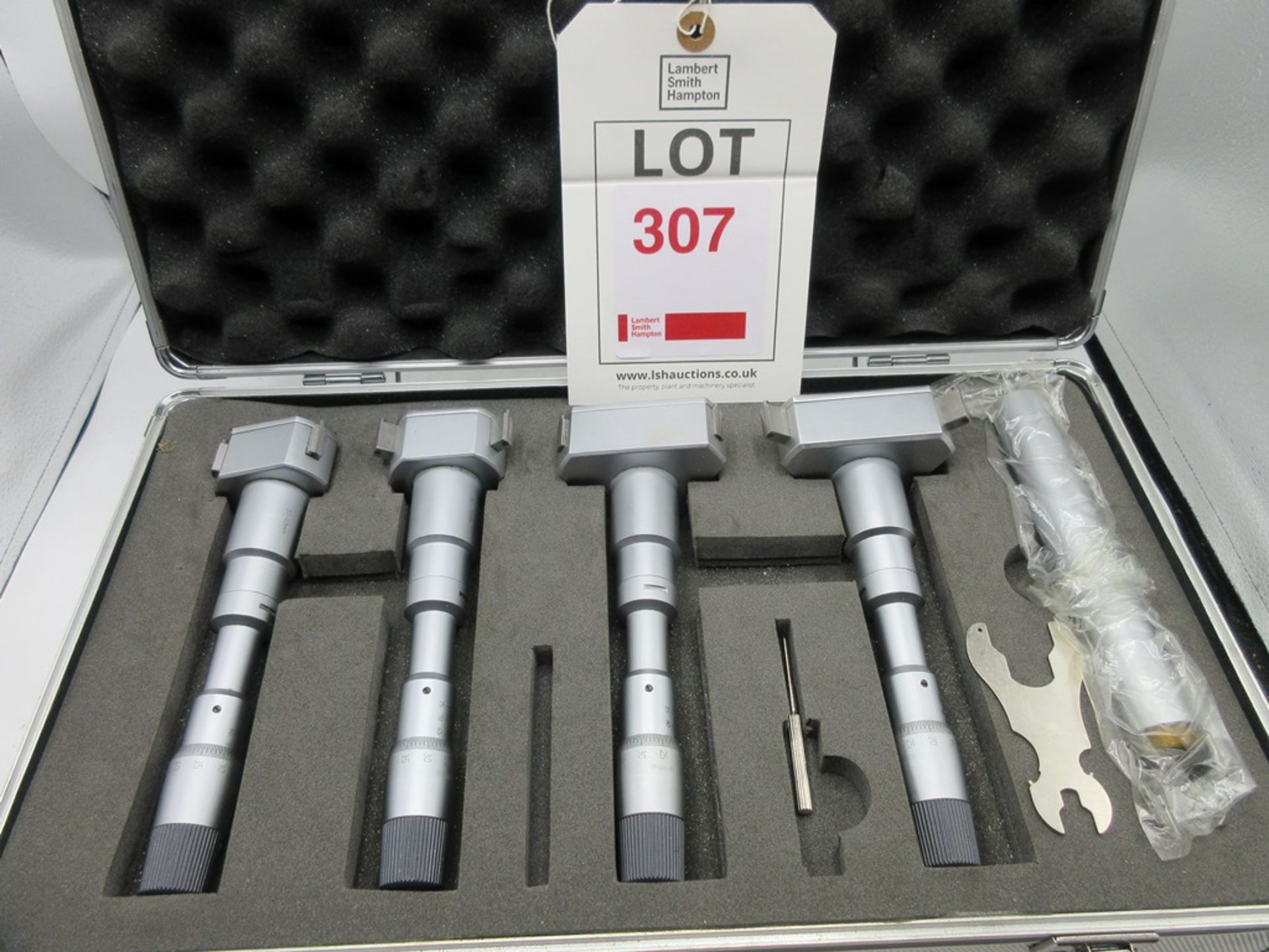 3 point internal micrometer set