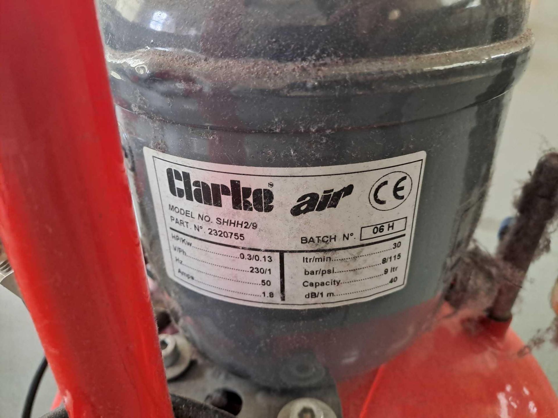 Clarke Shh Air compressor, 240v - Bild 2 aus 3