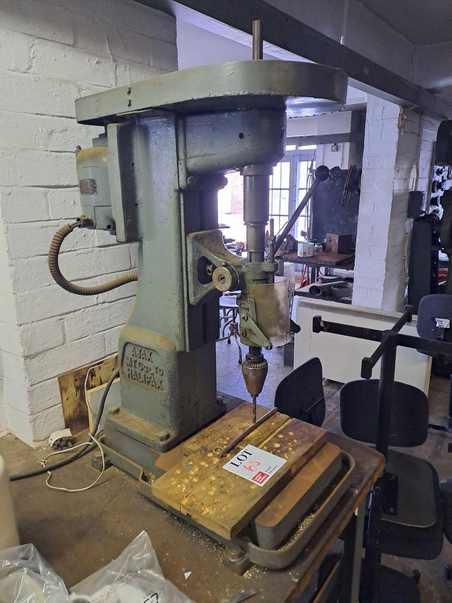 Ajax Machine Tool & Co Bench top mounted pillar drill - Image 4 of 6