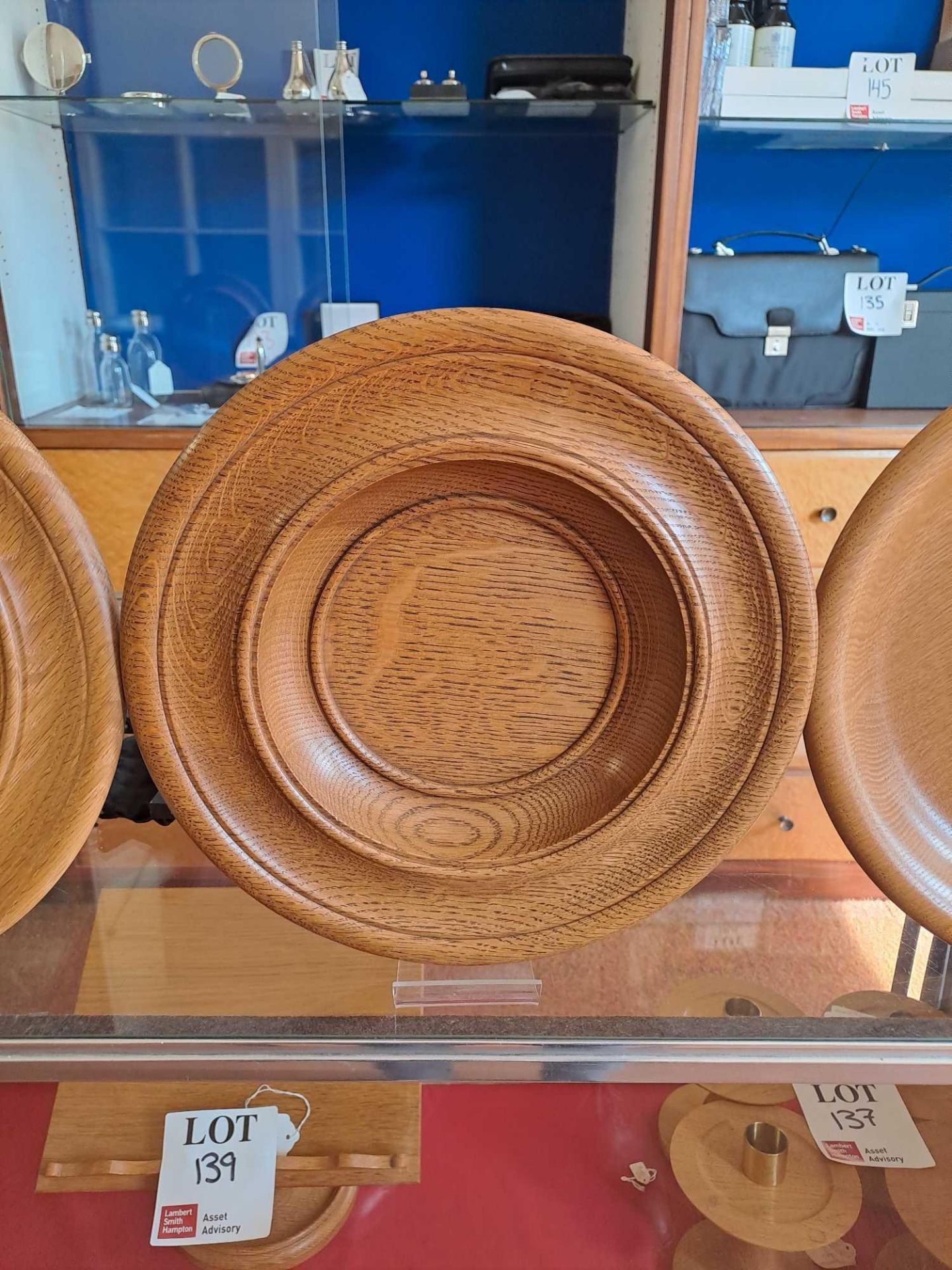 Four wooden plates - Image 4 of 6