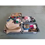 Five boxes of textile sundries