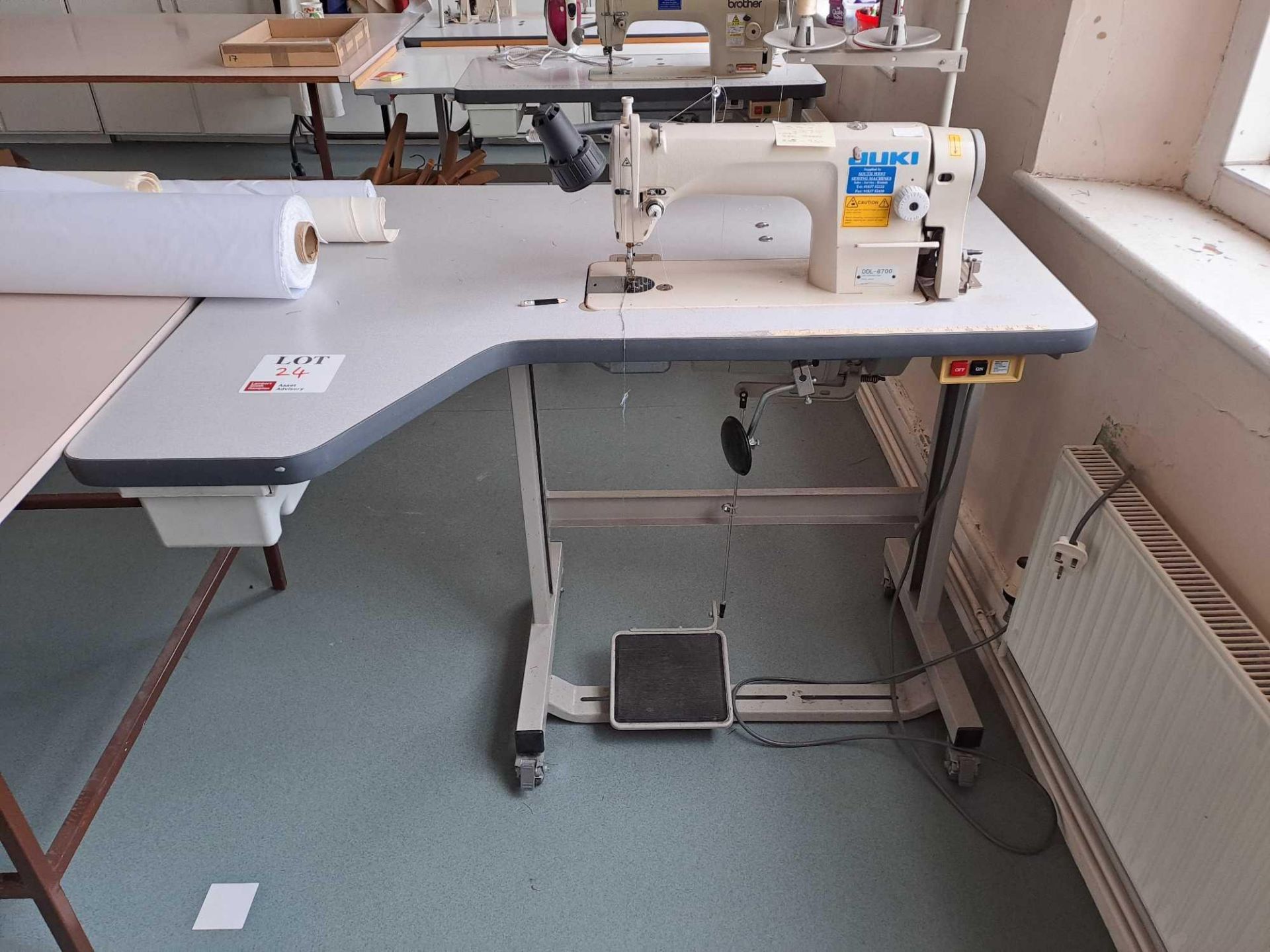 Juki DDL-8700 Sewing Machine