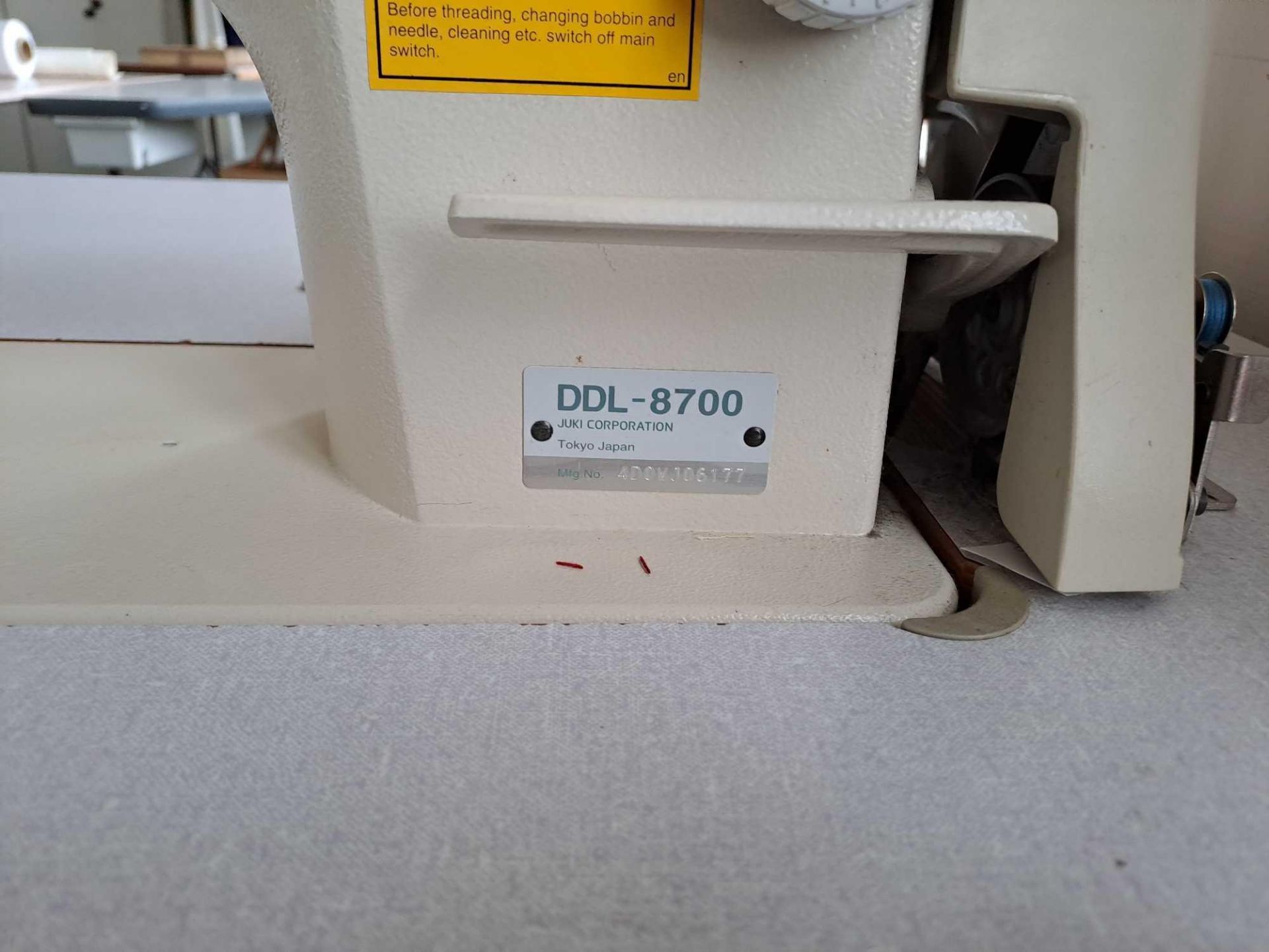 Juki DDL-8700 Sewing Machine - Bild 3 aus 5
