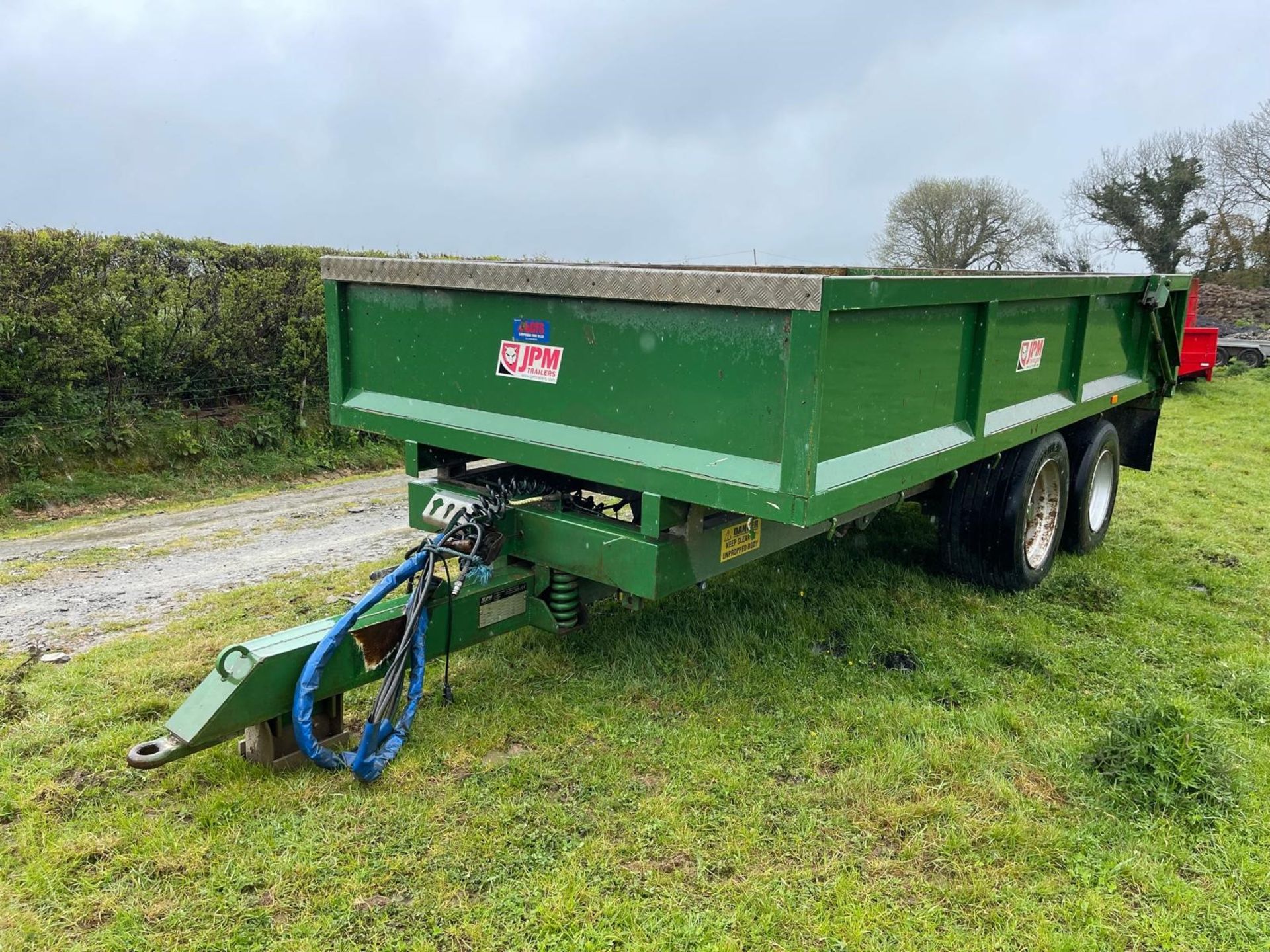 JPM Trailers Multipurpose twin axle dumper trailer (2015) - Image 2 of 7