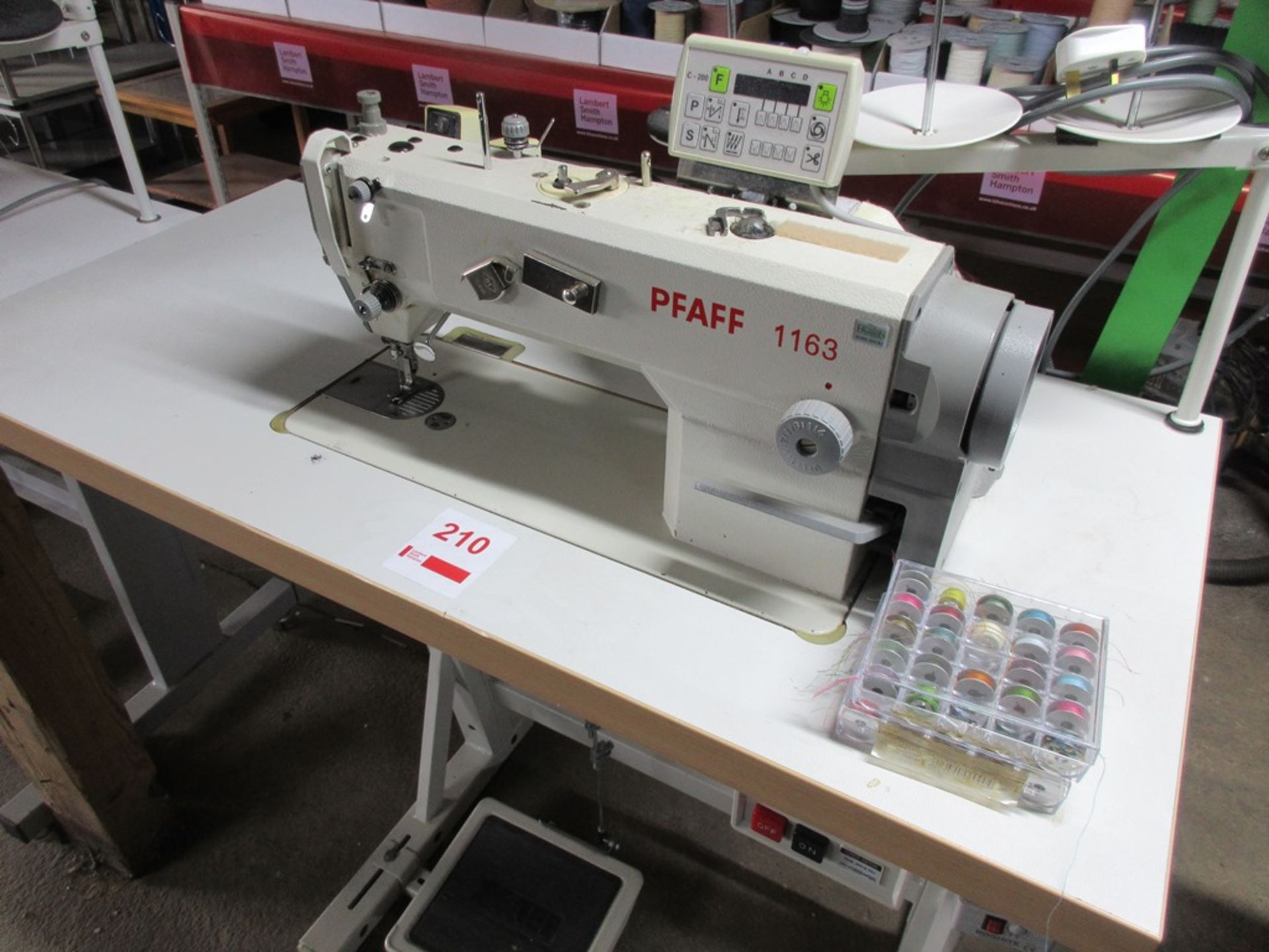 Pfaff 1163 HVP-N PH.1 flat bed sewing machine