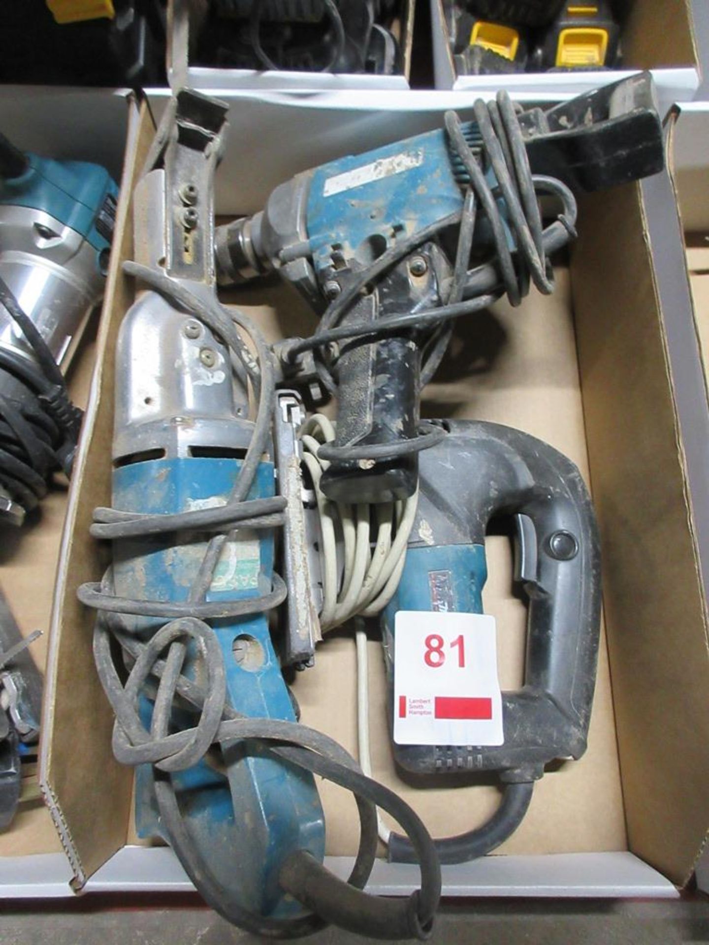 3 x assorted power tools including Makita drill, Makita reciprocating saw, Makita jigsaw, 240v
