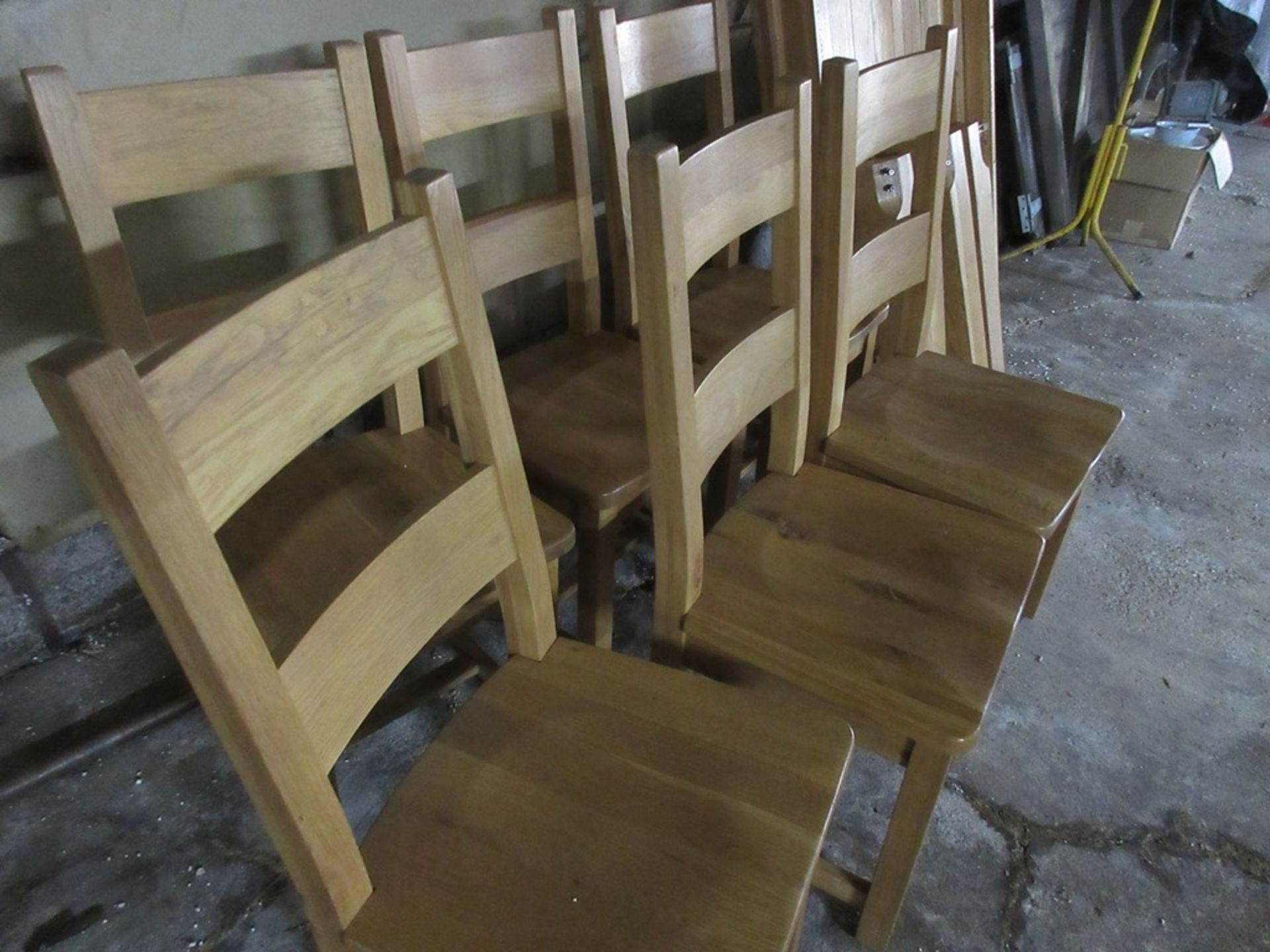 Solid wood planked dining table, 1.8m x 1m with 6 matching dining chairs - Image 3 of 5