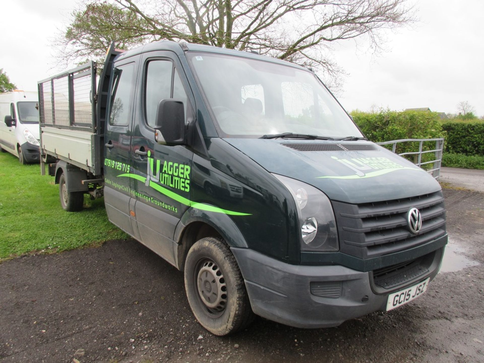 Volkswagen Crafter CR35 2.0 TDI LWB dropside, 107bhp (13/08/2015)