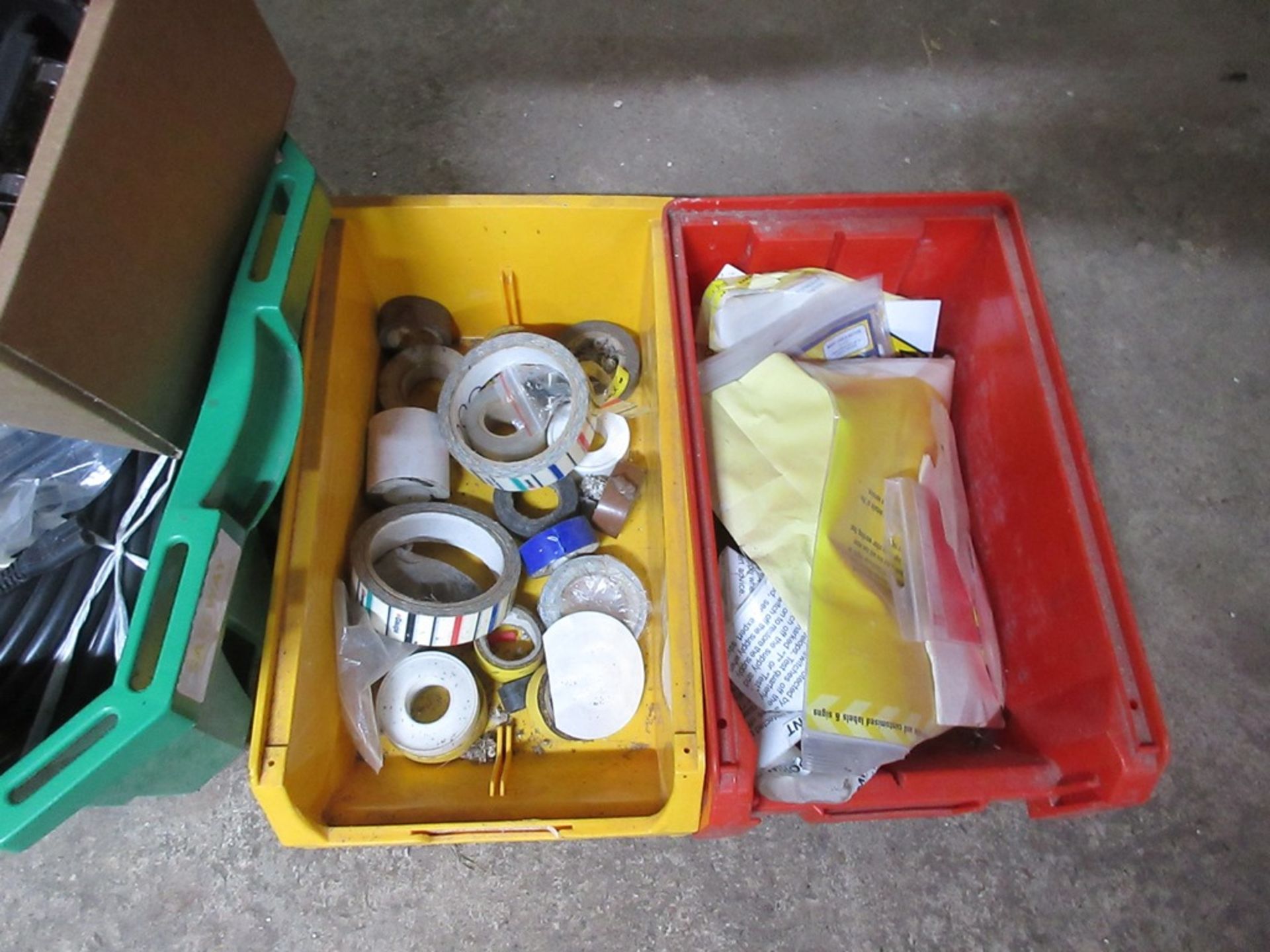 Miscellaneous lot to include tape, sander, junction boxes, rawl plugs etc